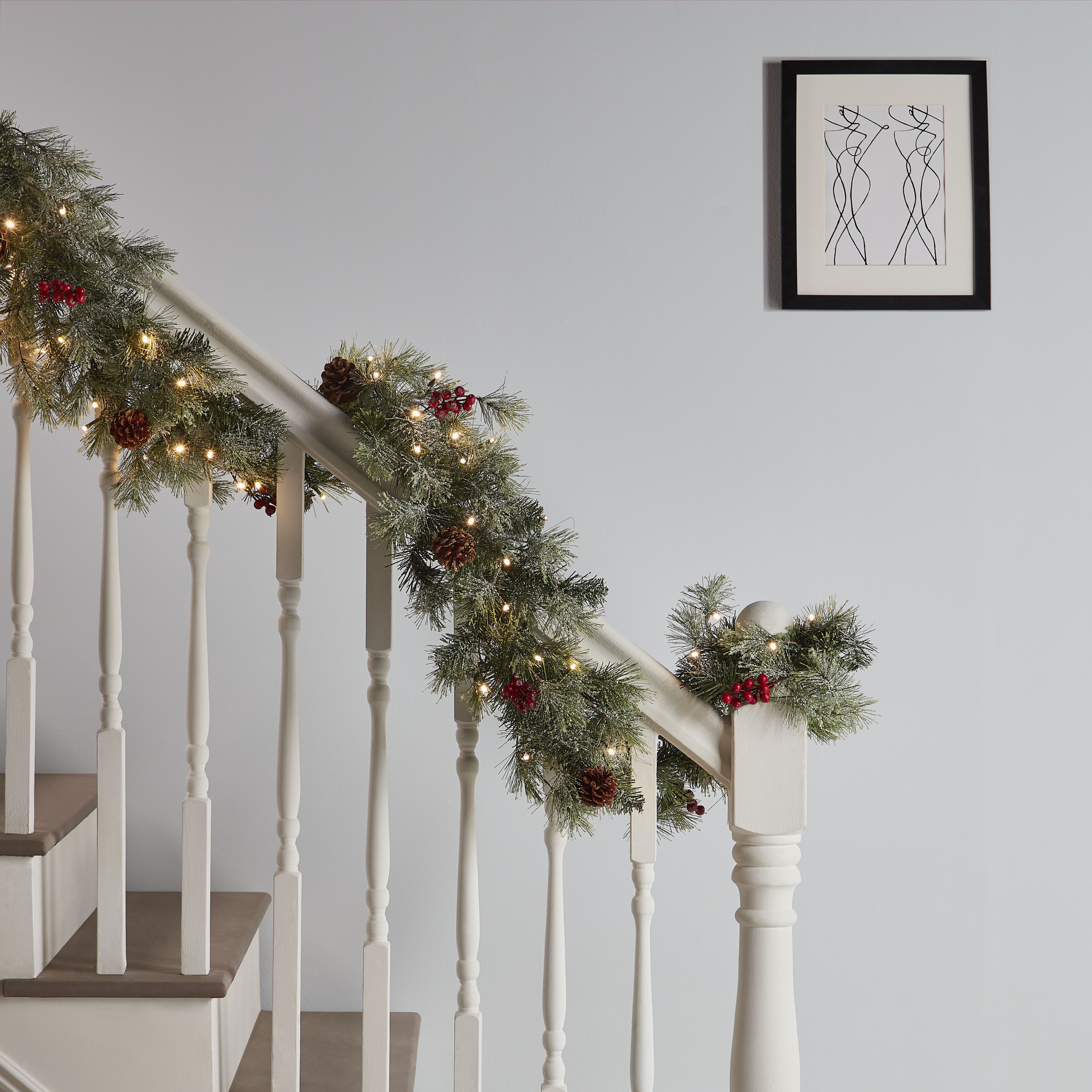 Battery operated deals stair garland