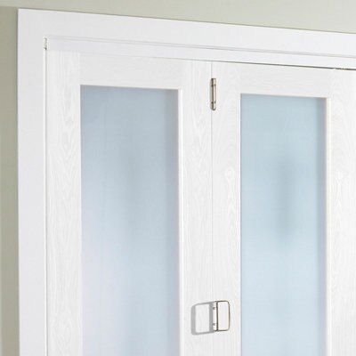 1 panel Obscure Glazed Shaker White MDF Internal Folding Door set, (H)1981mm (W)2440mm