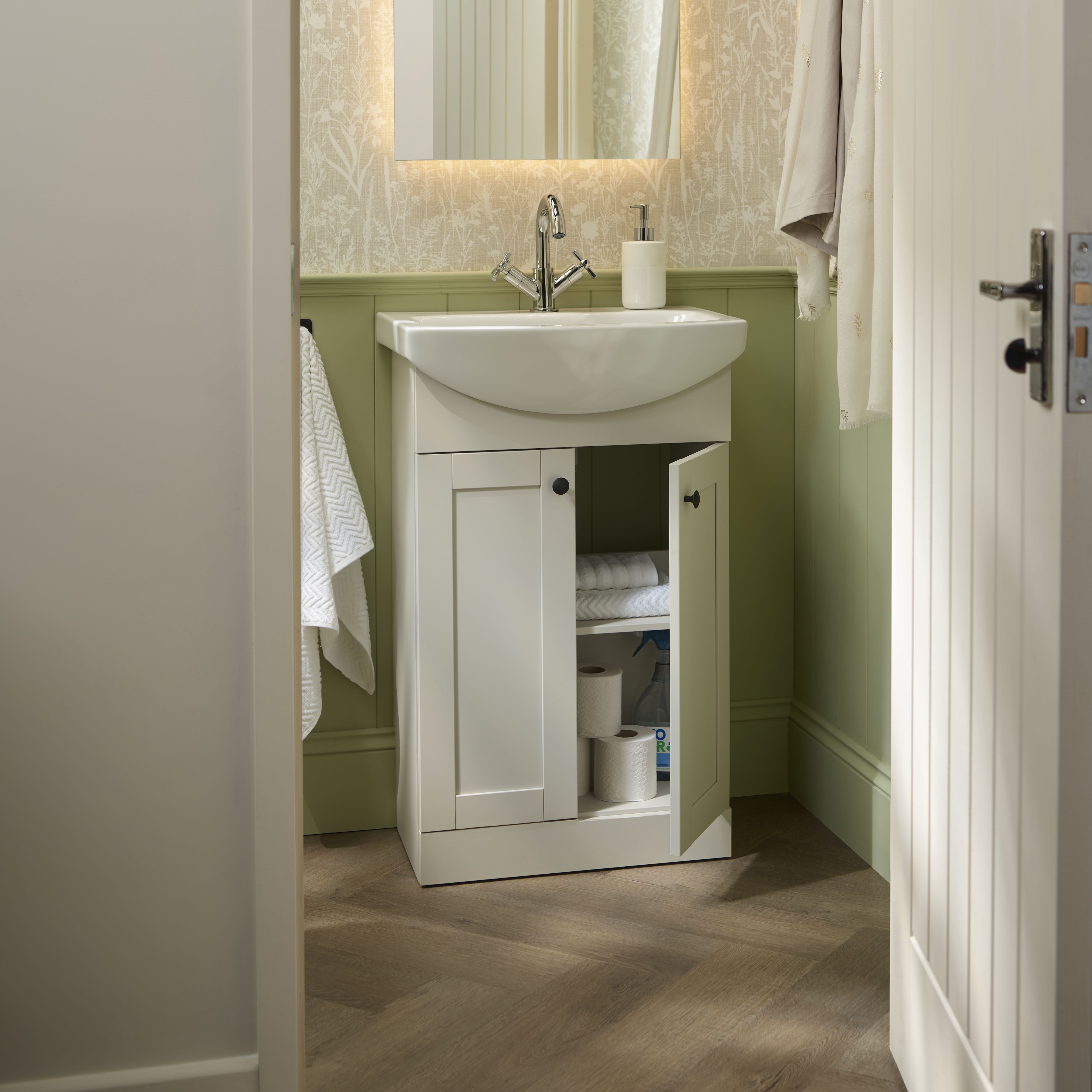 1 panel Unglazed Cottage Primed White Woodgrain effect Internal Door, (H)1981mm (W)762mm (T)35mm