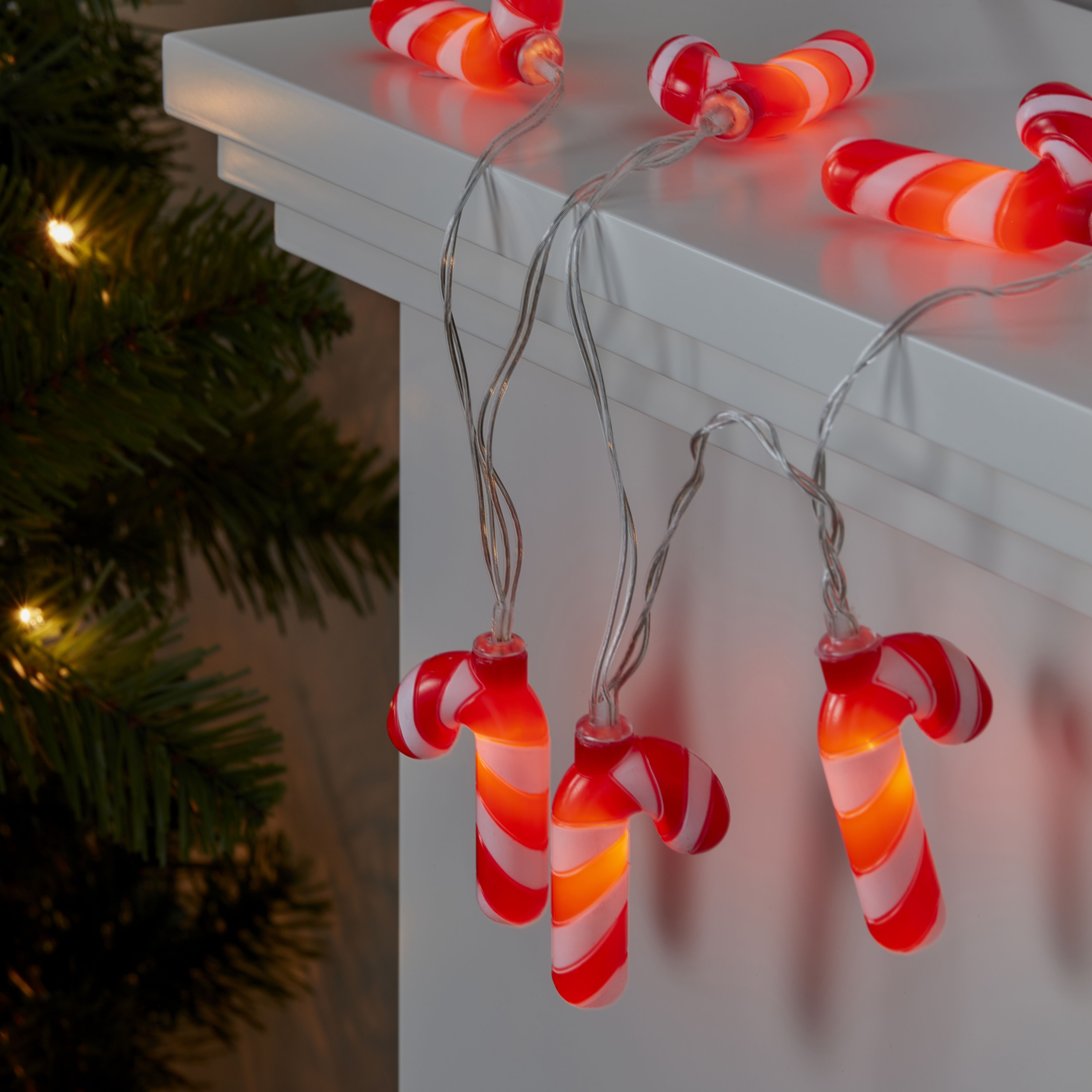 10 Warm white LED String lights With timer function Clear cable