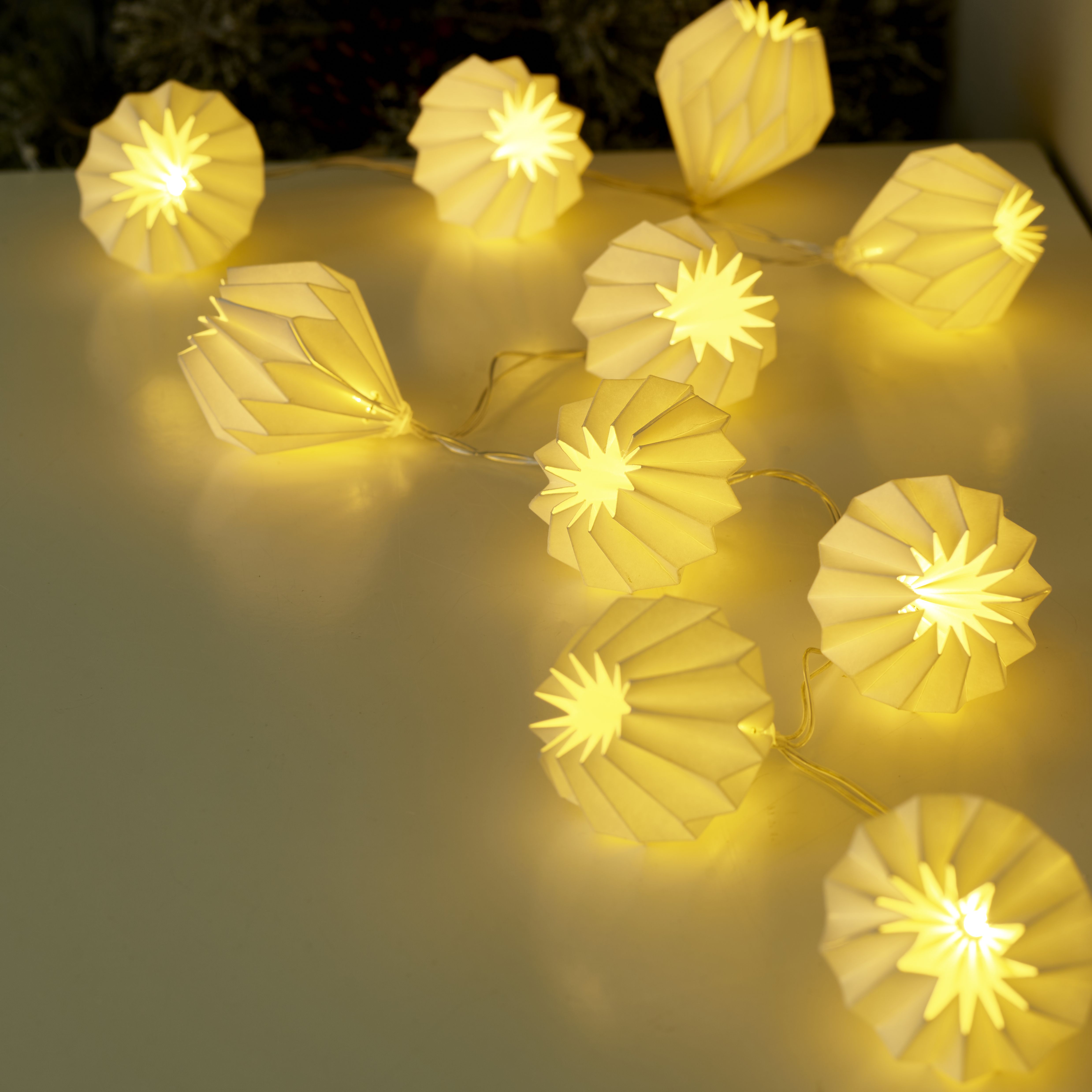 Battery Operated String Lights with 10 Nylon Lanterns (White)