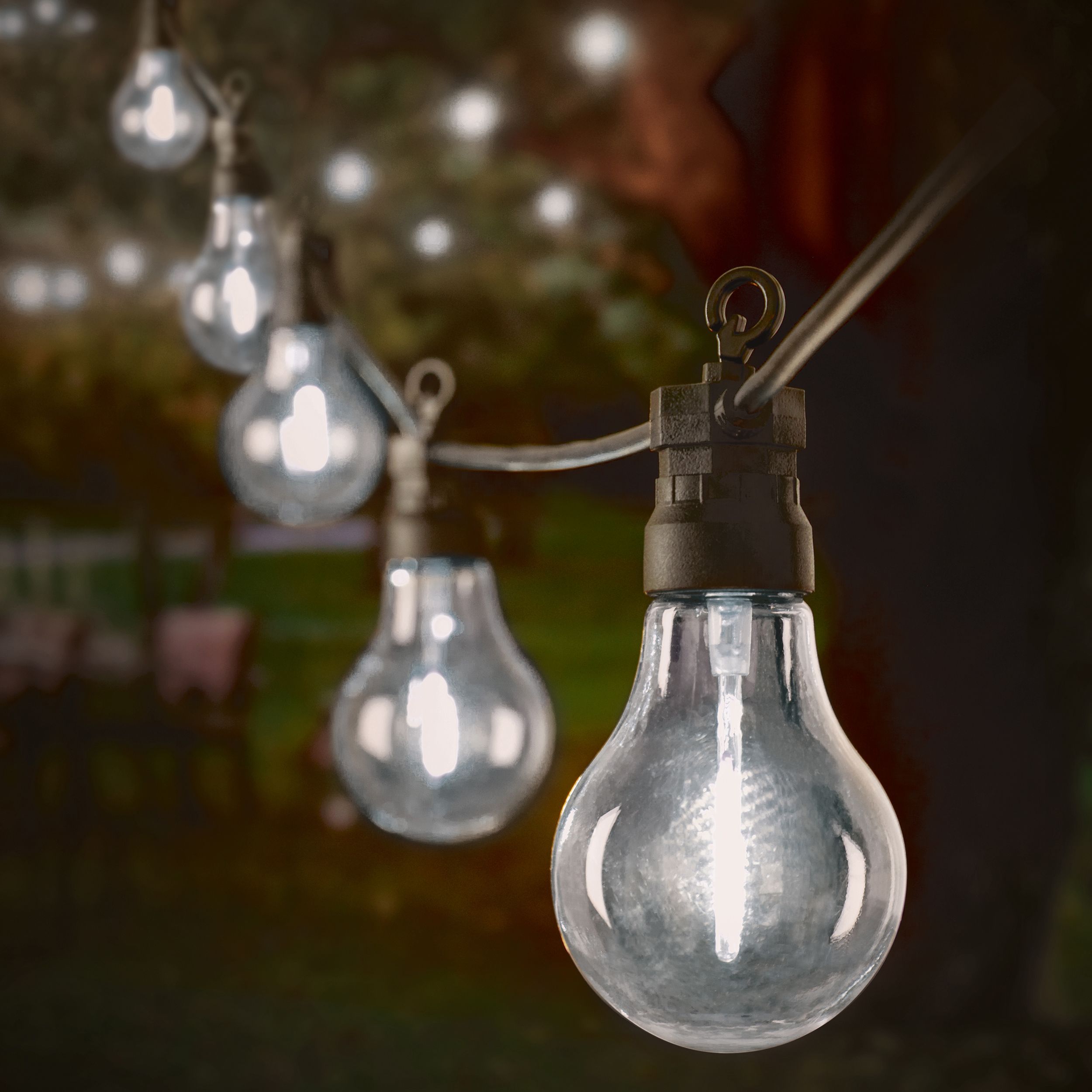 10 White Connectable Party Bulb LED String lights Black cable