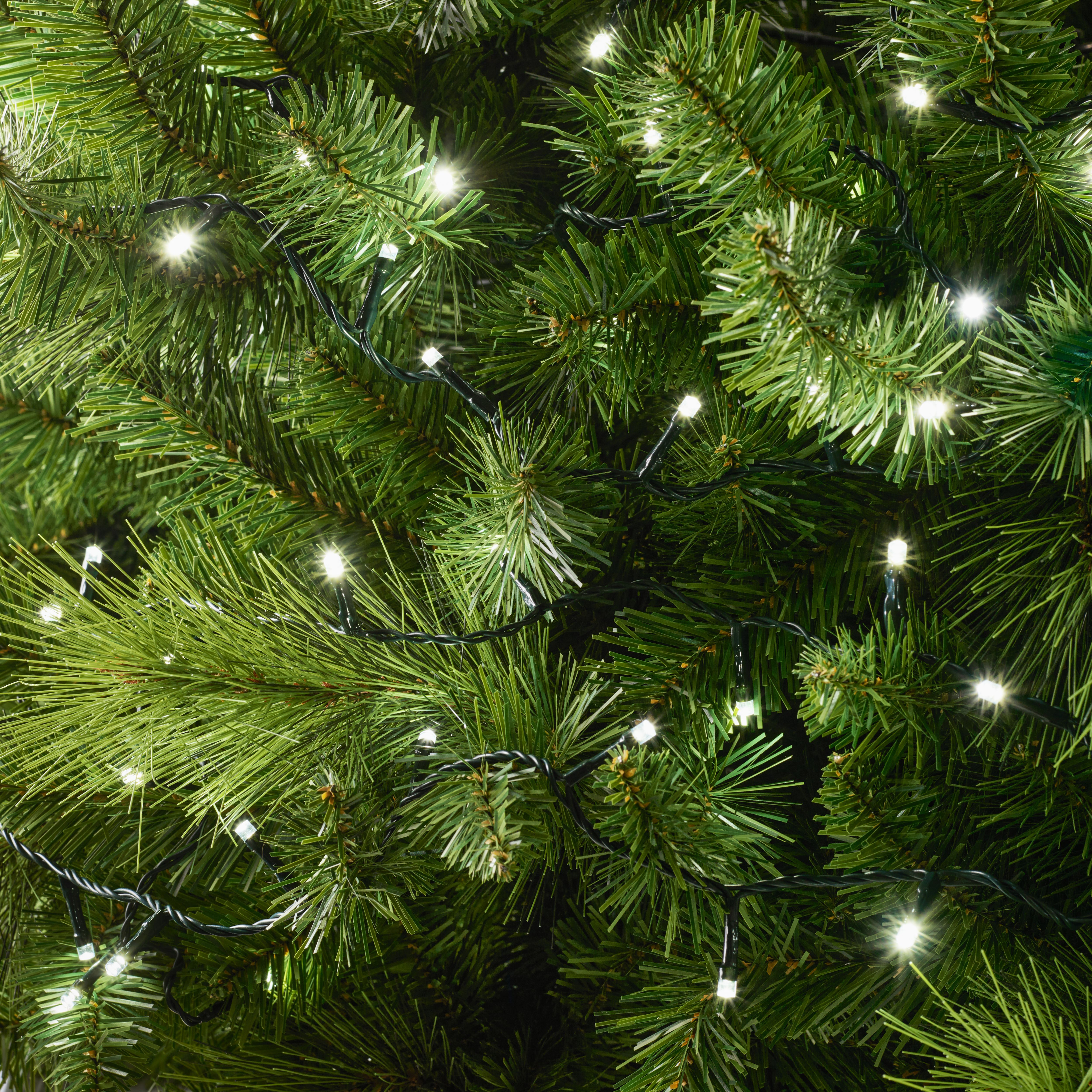 120 Ice white LED With timer String lights Green cable - 8