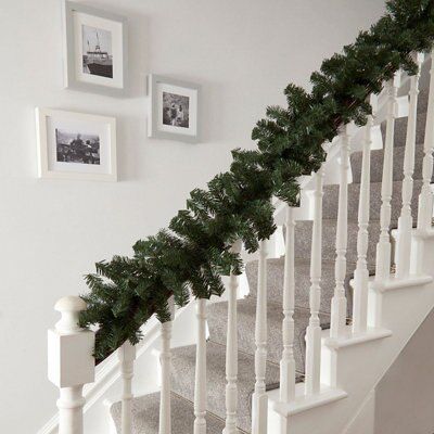 2.74m Woodland pine Garland - Green