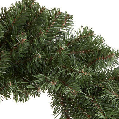 2.74m Woodland pine Garland - Green