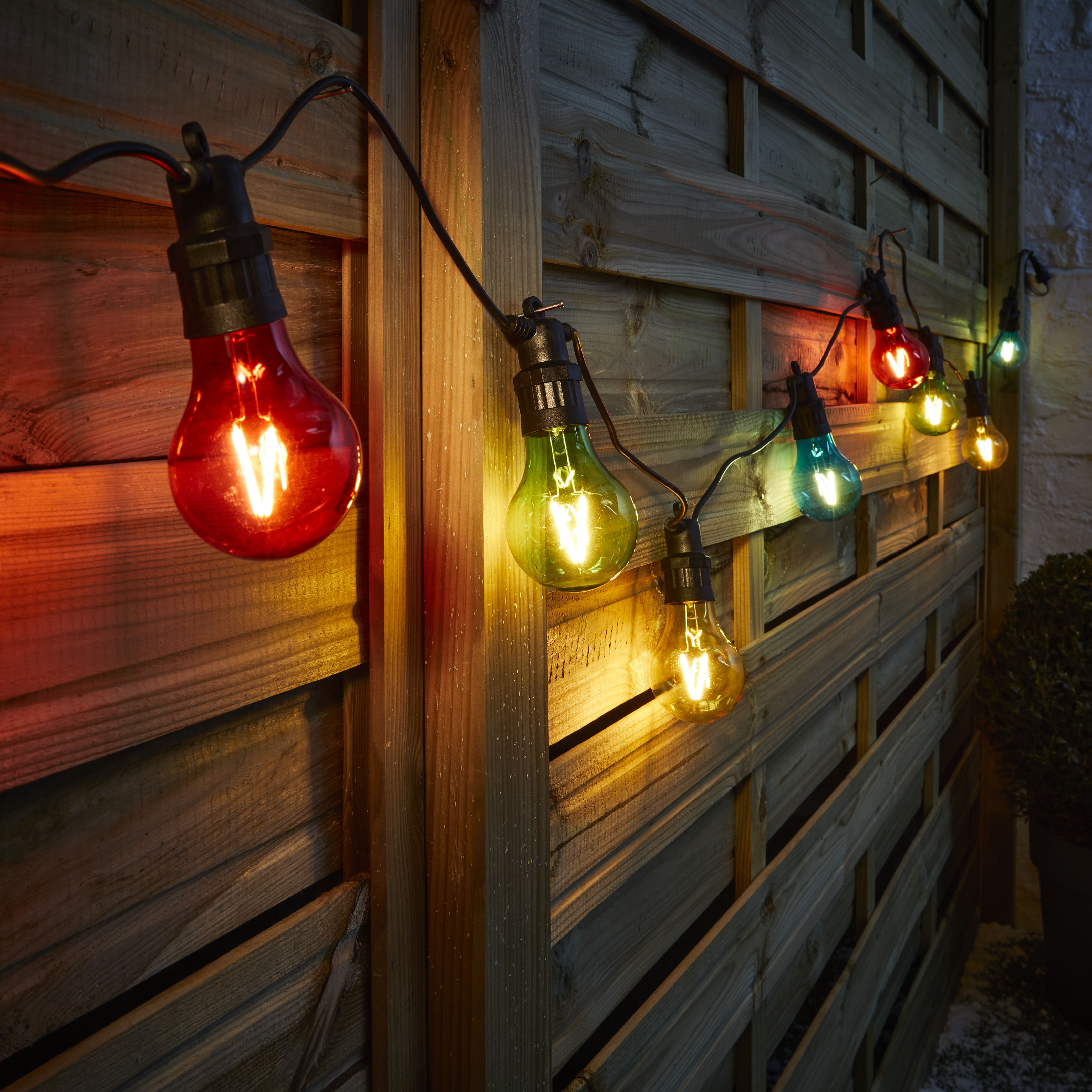 B&q festoon deals lights