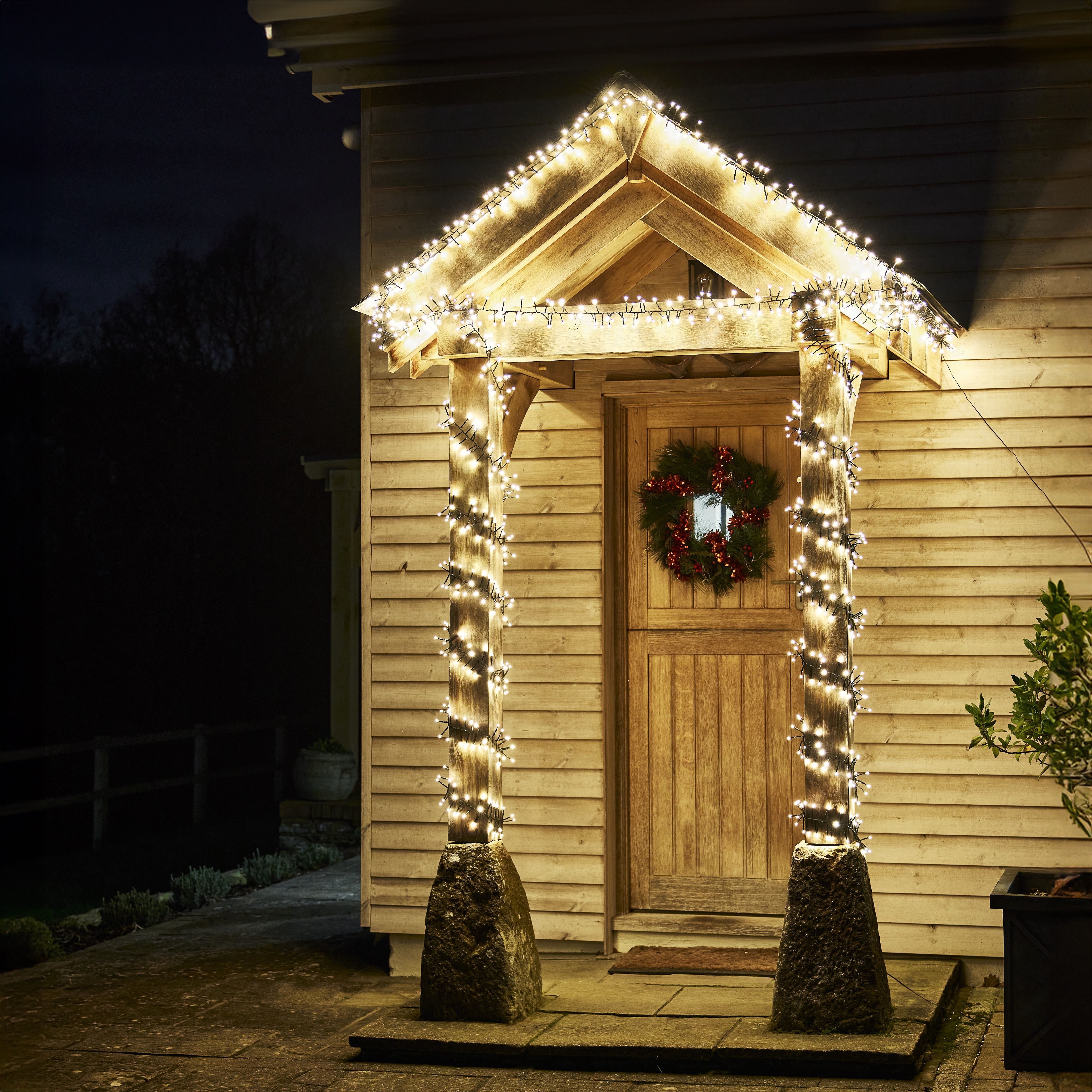 2000 Warm white Cluster LED With timer function Cluster string light with 37.5m Green cable