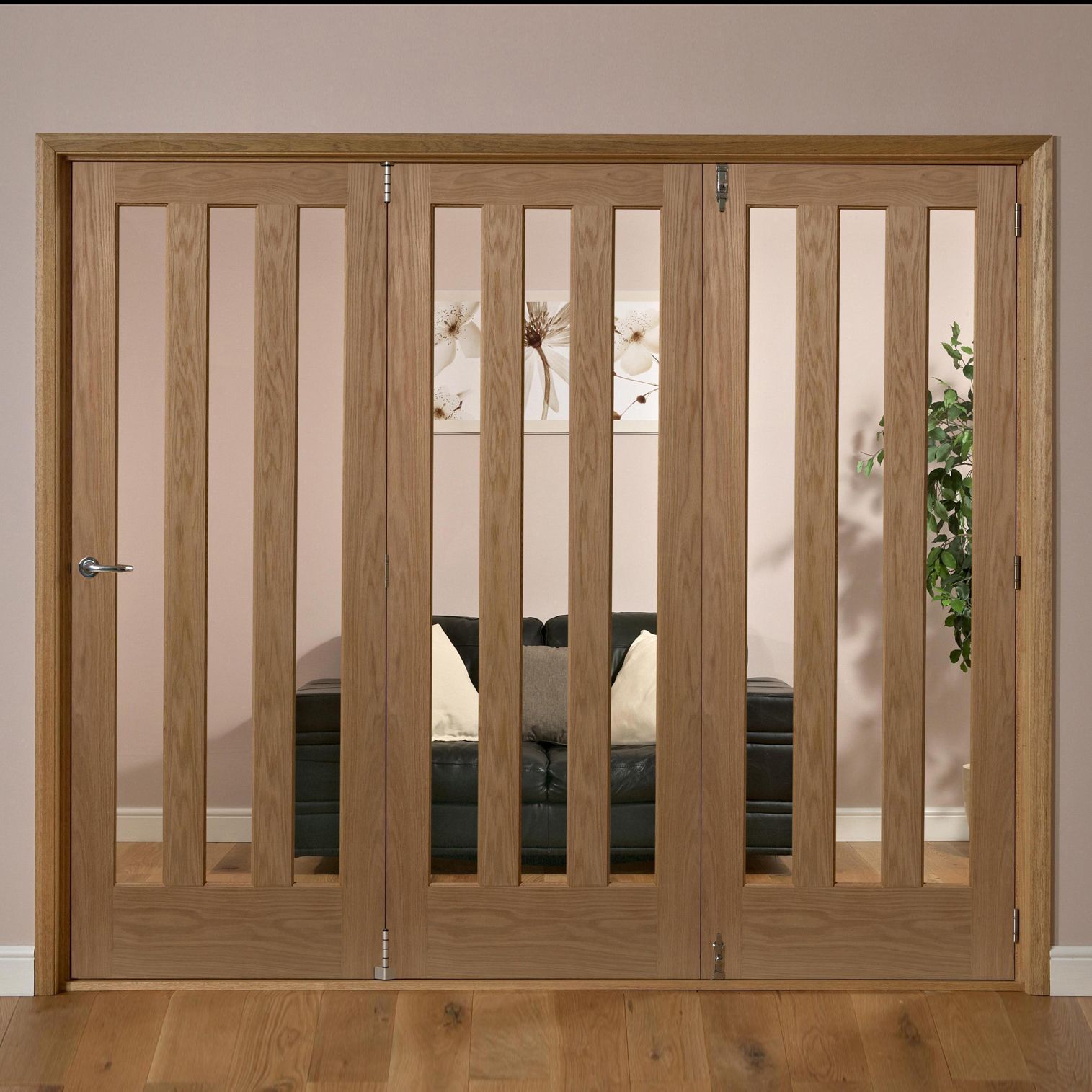 Saxton 3 panel 3 Lite Oak veneer RHed Tri-fold Door set, (H)2035mm (W)2146mm