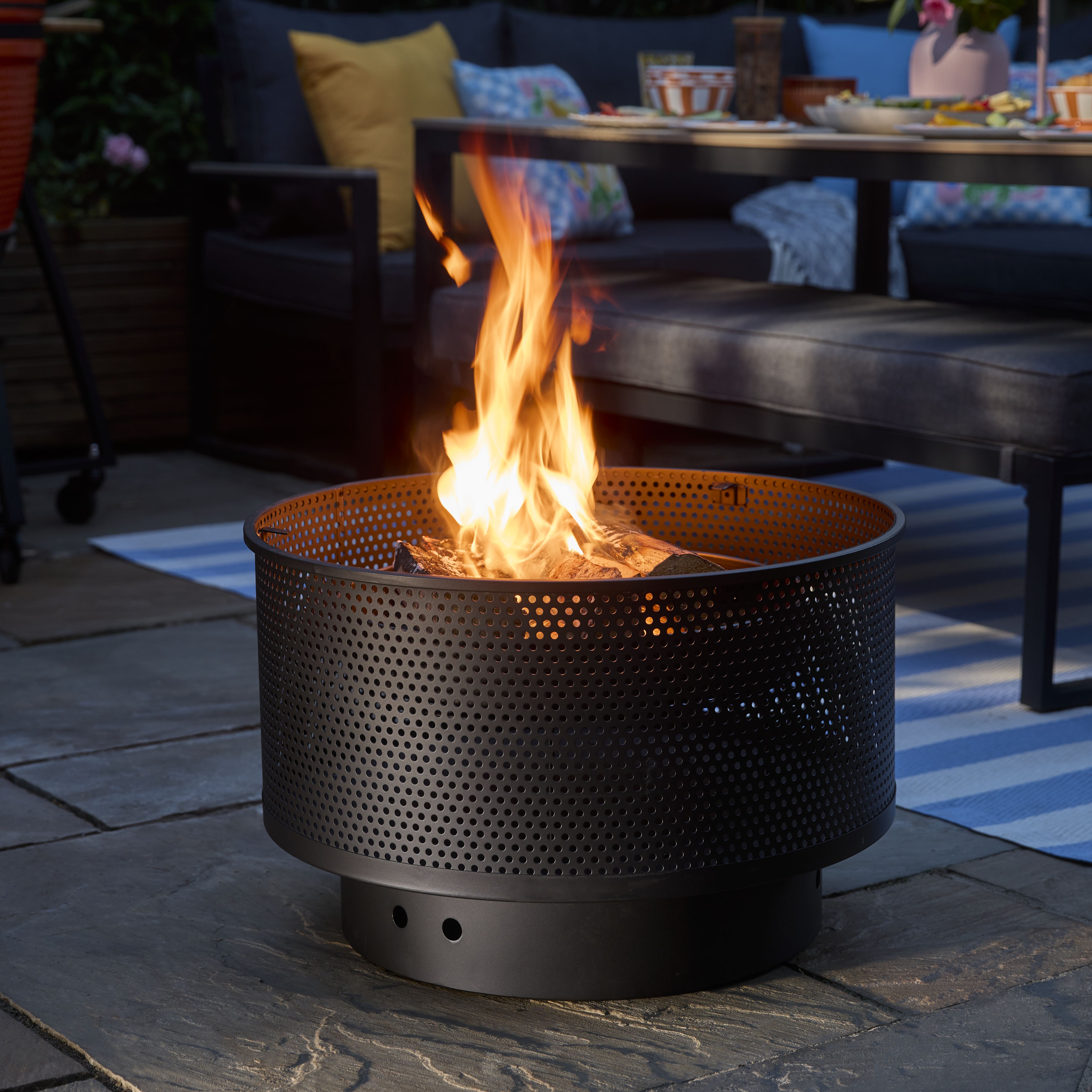 Shop garden heating.