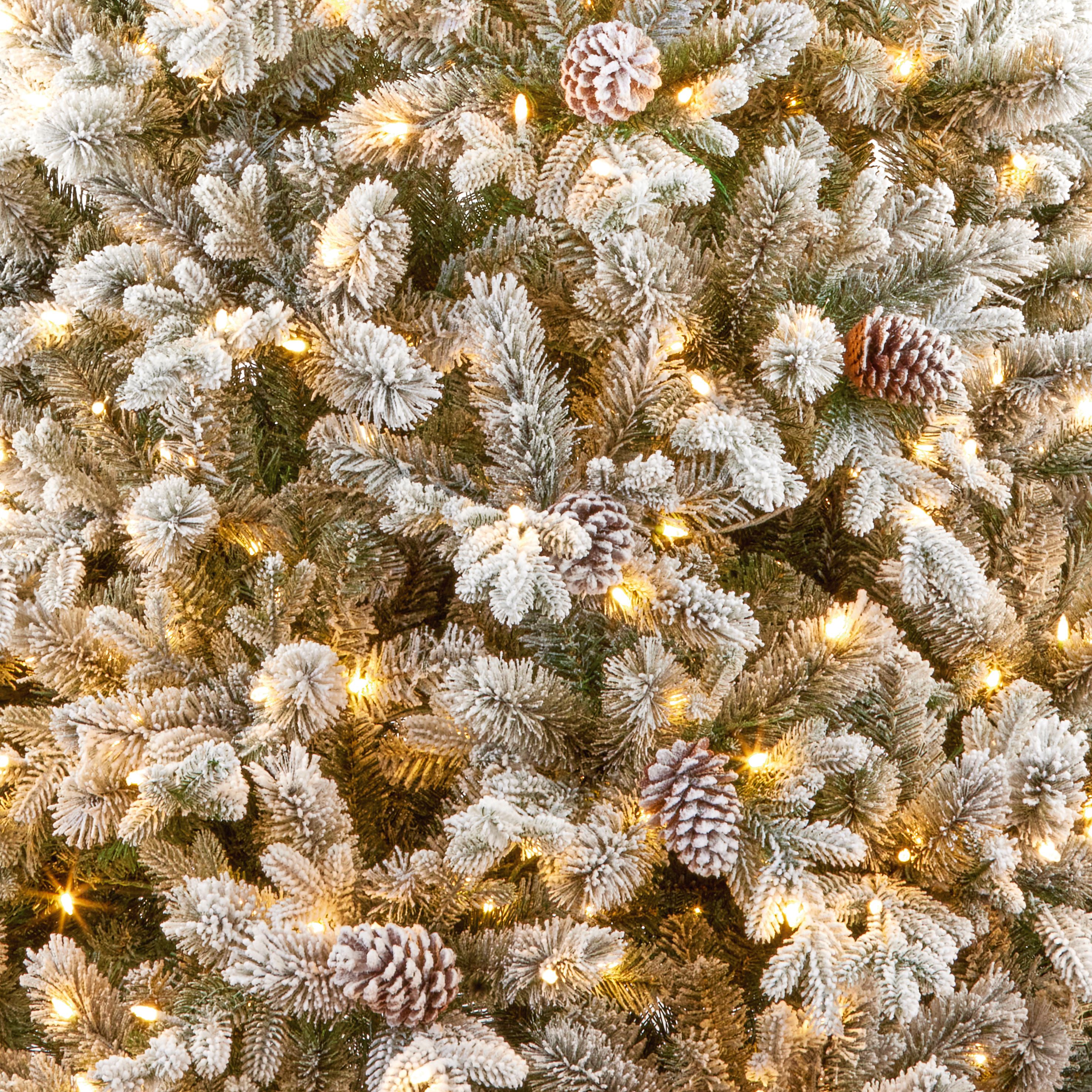 6.5ft Full Snowy Dorchester Warm white LED Pre-lit Artificial christmas tree