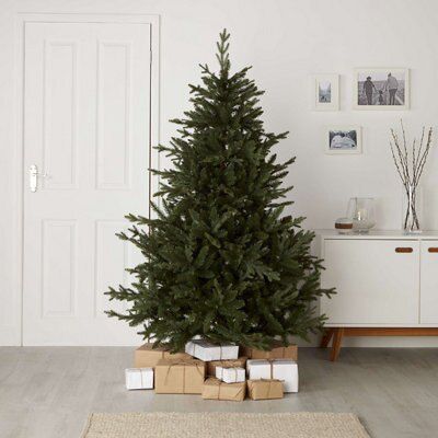 6ft Falera Natural looking Hinged Full Artificial Christmas tree - Green