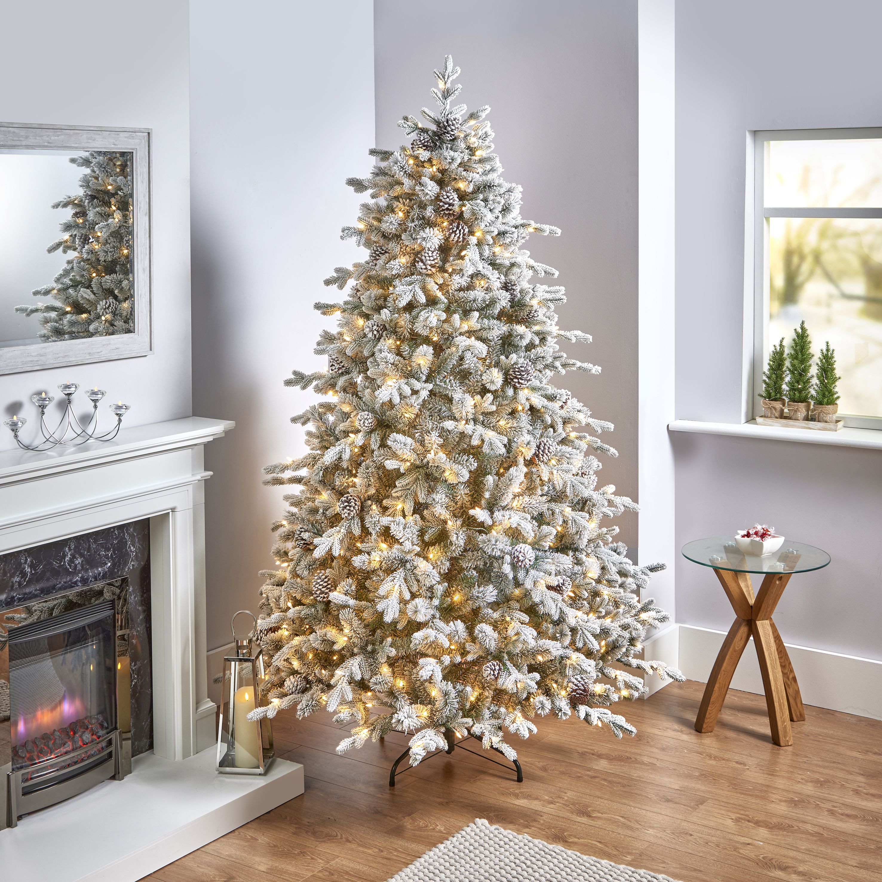 7.5ft Full Snowy Dorchester Warm white LED Pre-lit Artificial
