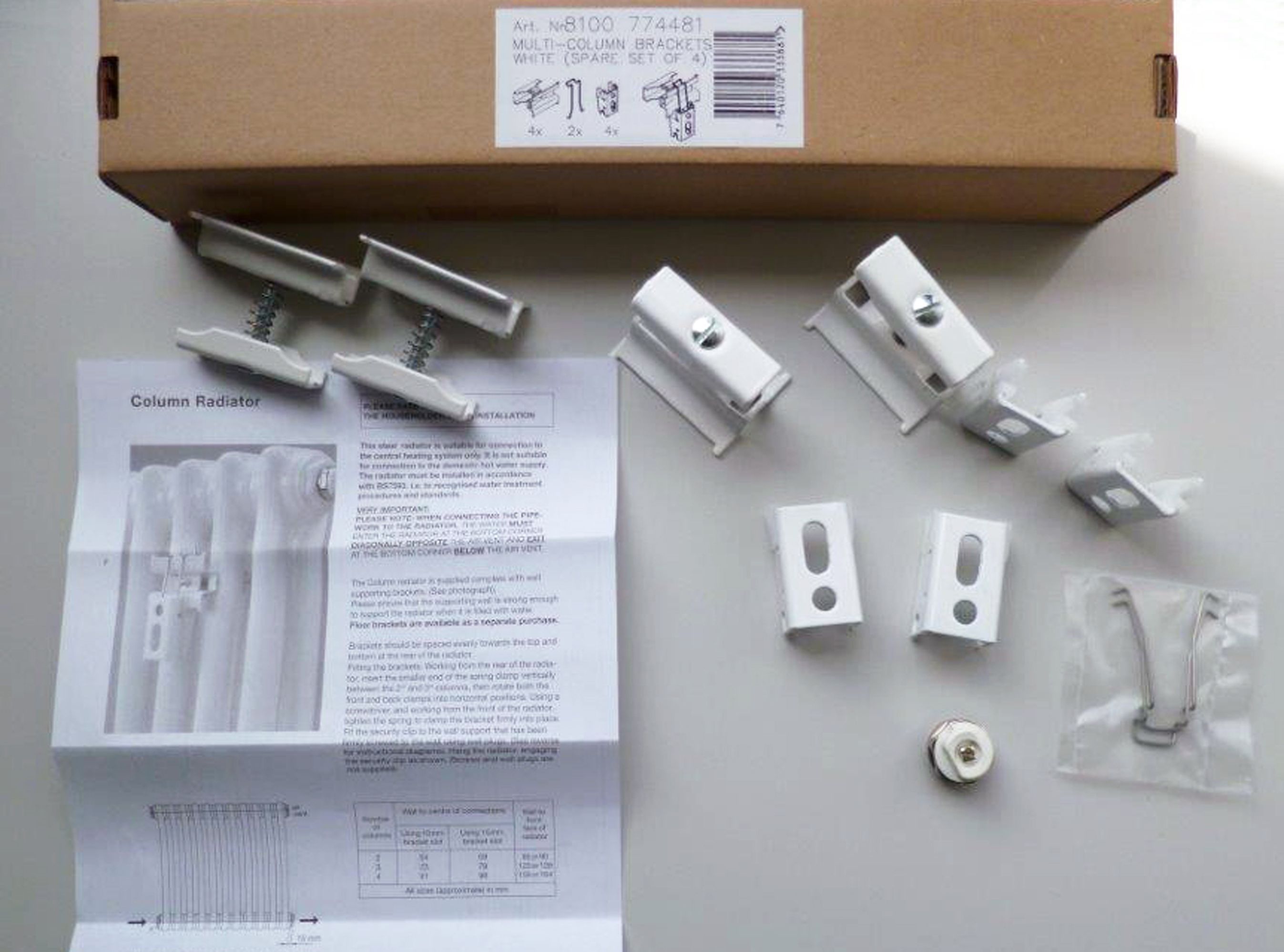 Acova White Multi-column brackets (H)58mm (W)42mm | DIY at Bu0026Q