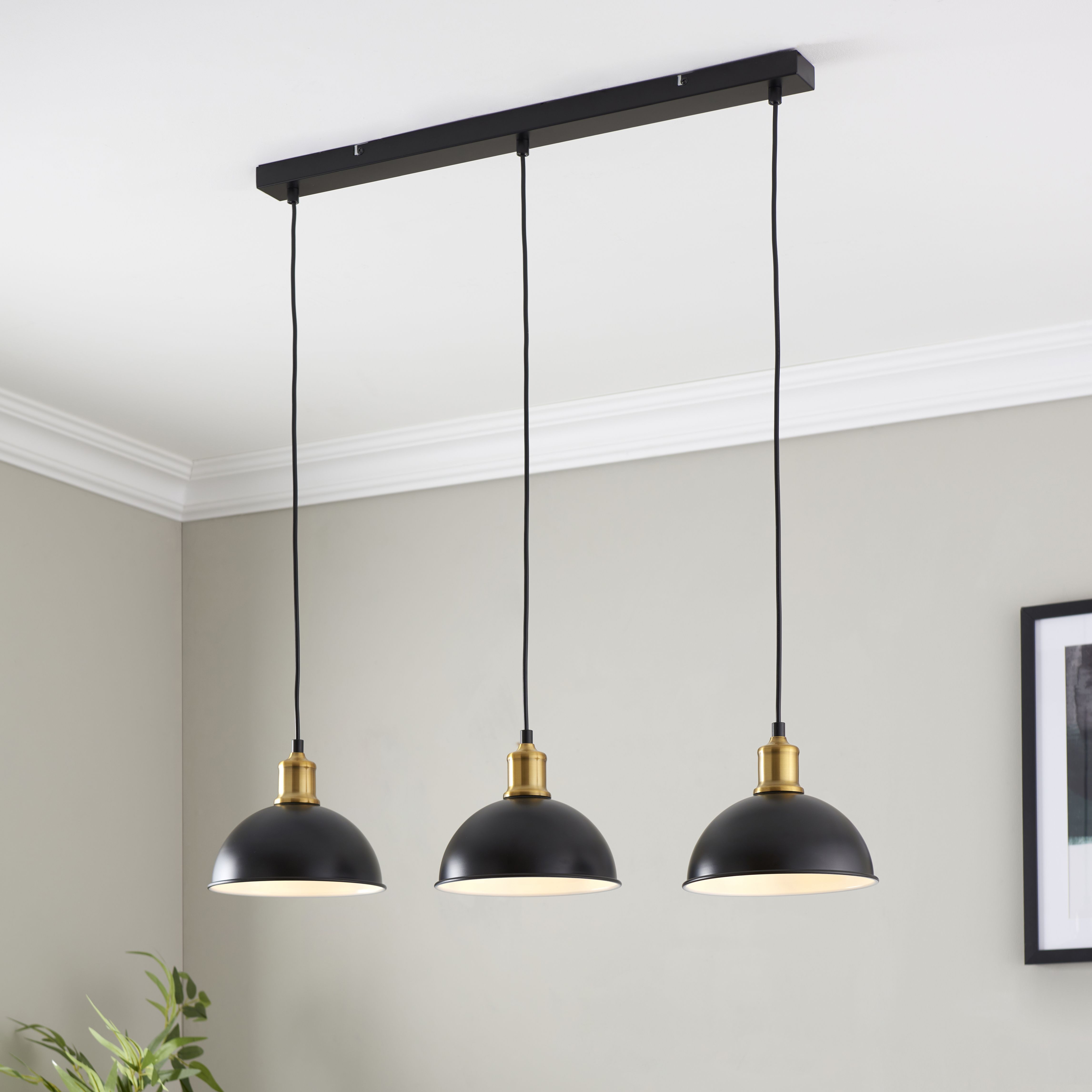 Black three on sale pendant light