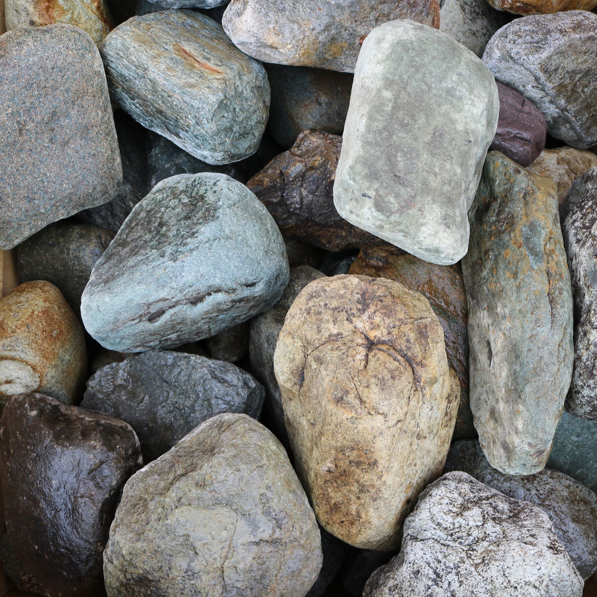 Aggregate Industries Rockery Stone Decorative Stones, Large 11.5kg ...