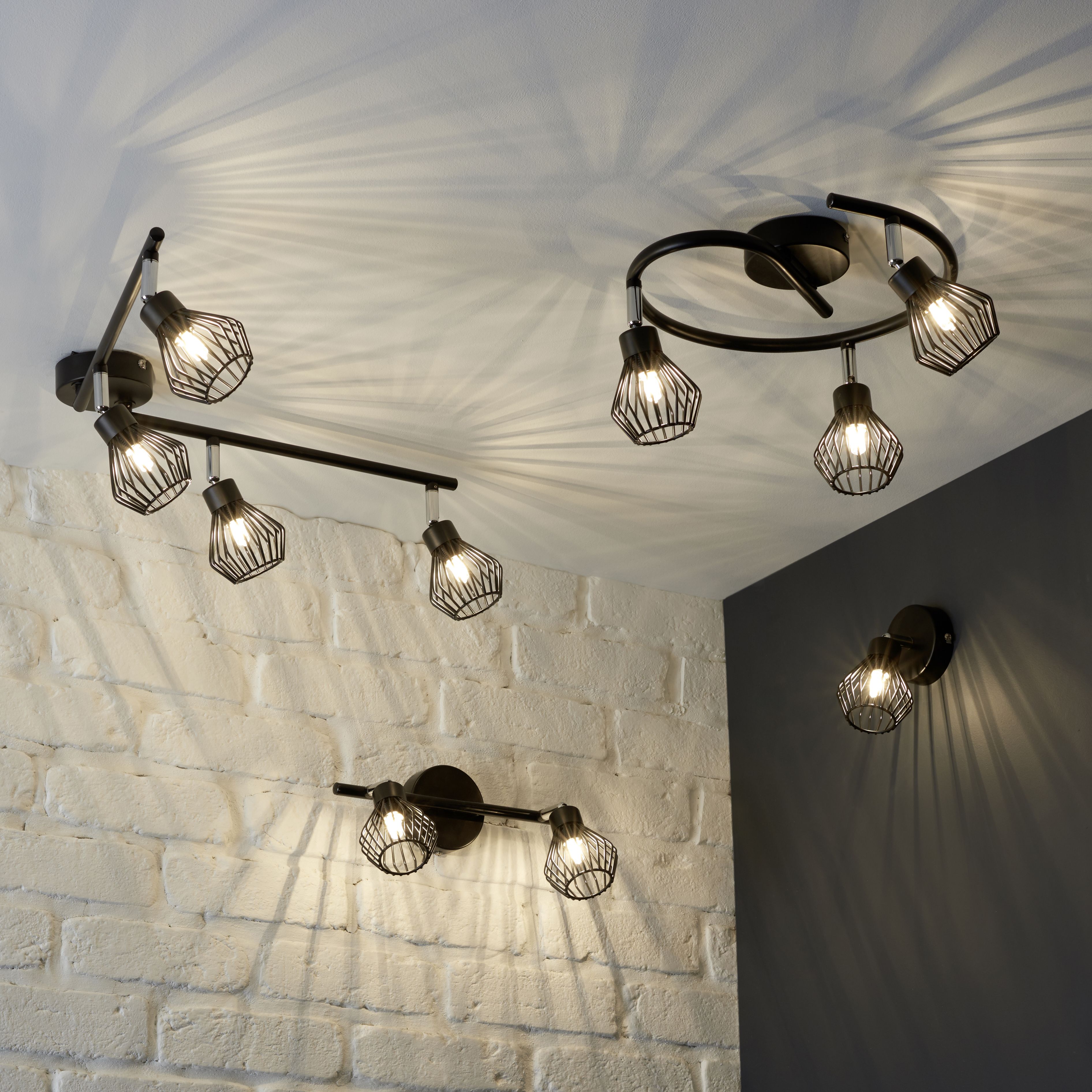 Akiak Matt Black 3 Light Spotlight
