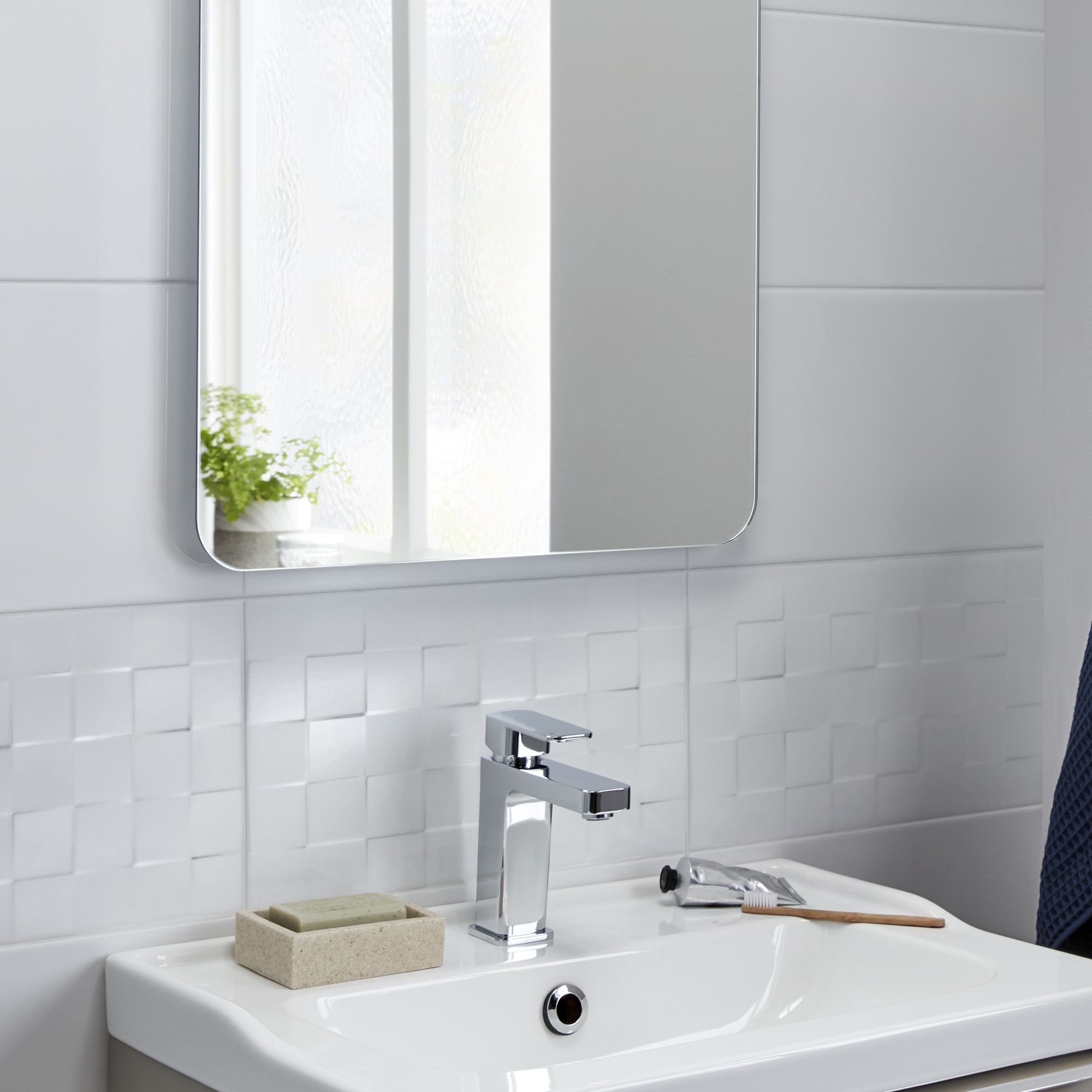 Alexandrina White Gloss Flat Ceramic Indoor Wall Tile - 6