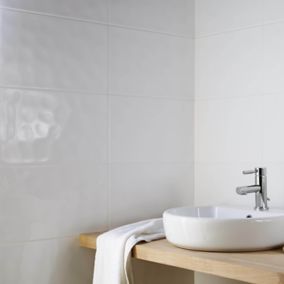 Alexandrina White Gloss Ripple Ceramic Indoor Wall Tile, Pack of 10, (L)402.4mm (W)251.6mm