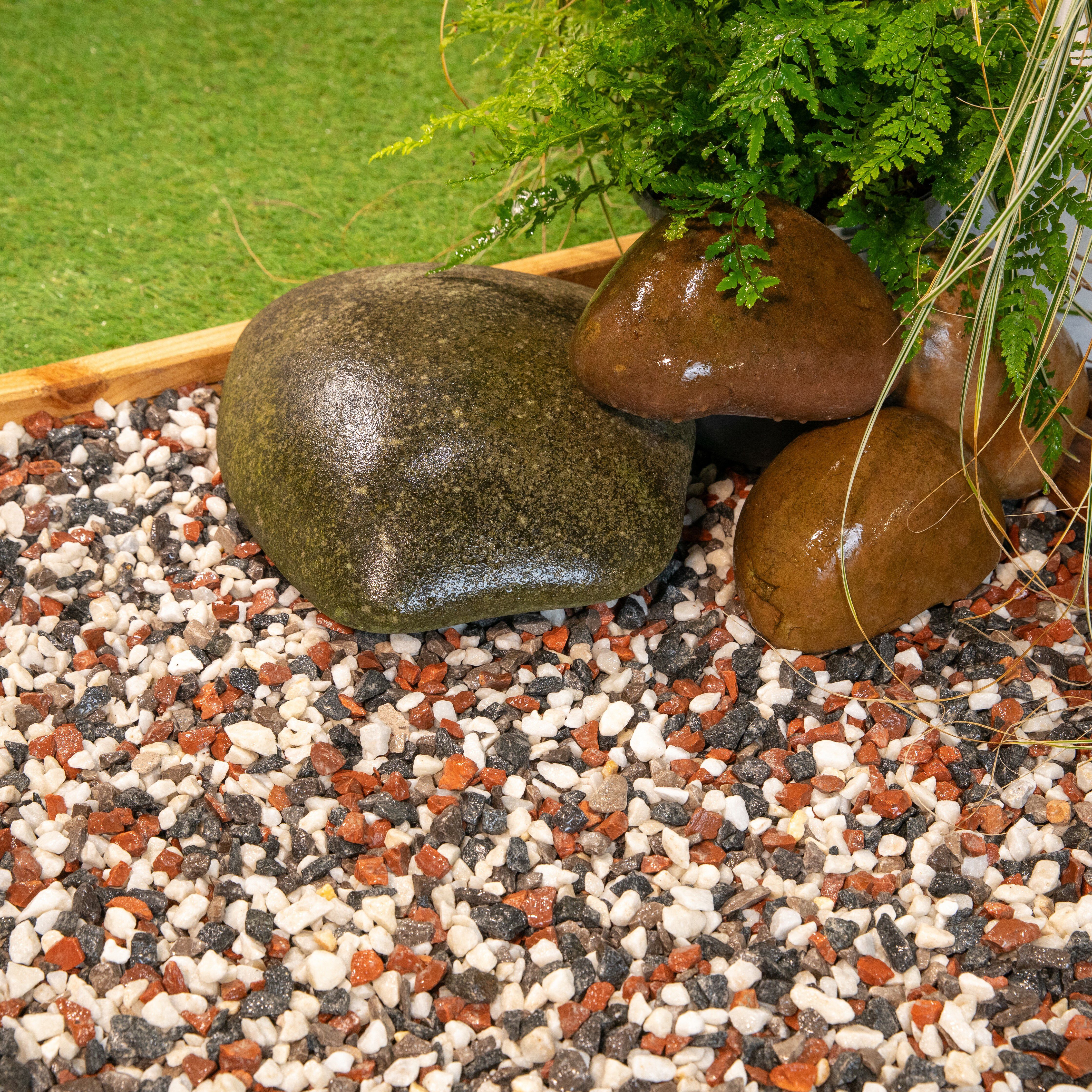 Alpine Mix 10-20mm Chippings, 0.3m²