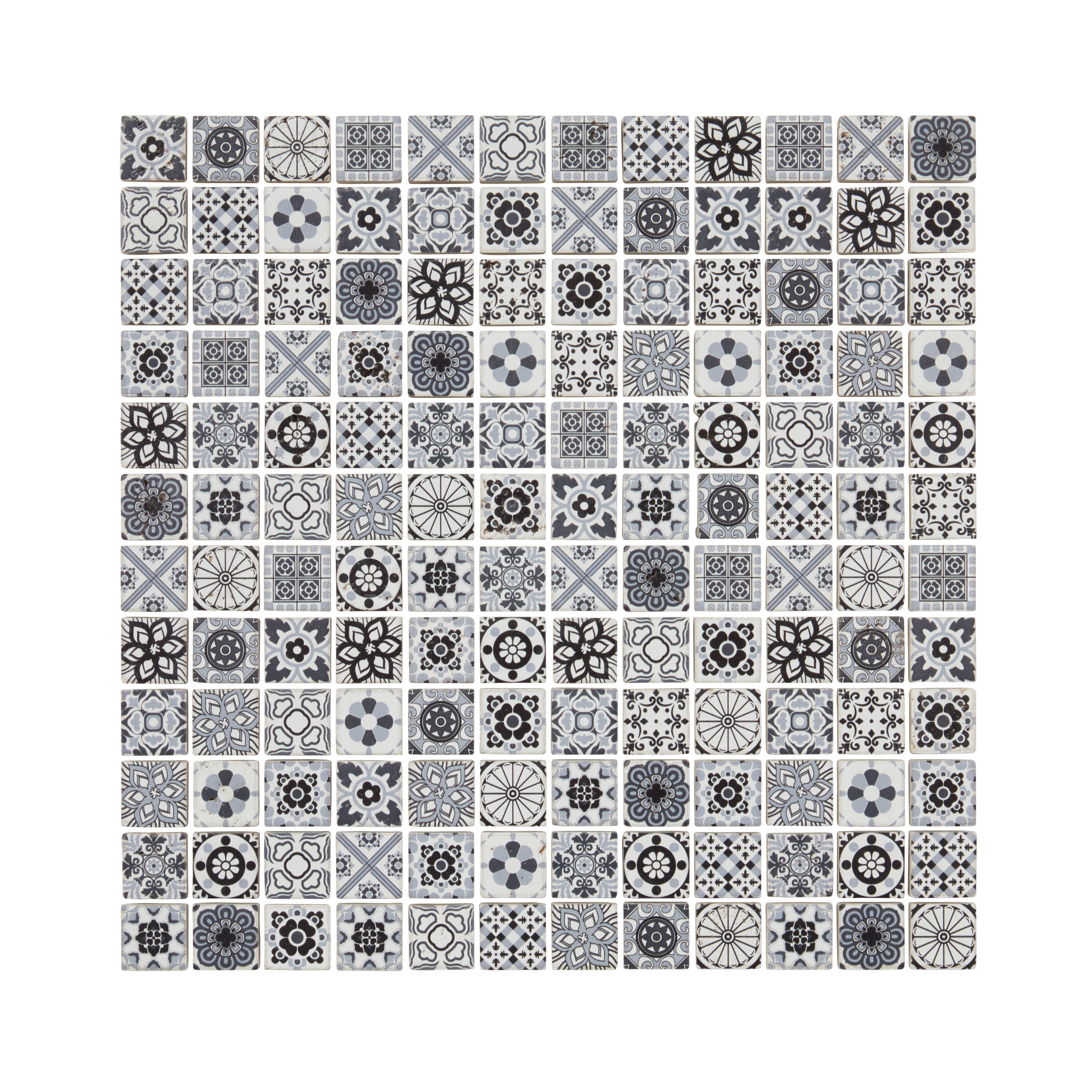 Amaranta Black & white Matt Stone effect Natural stone Mosaic tile sheet