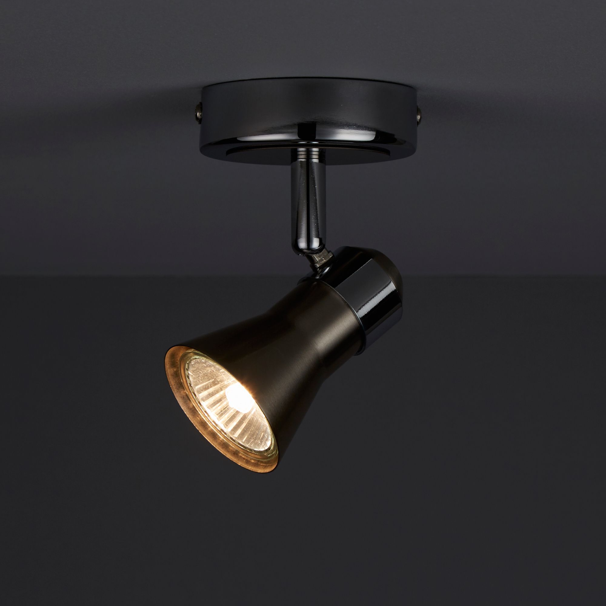 Aphroditus Gloss Chrome effect Spotlight