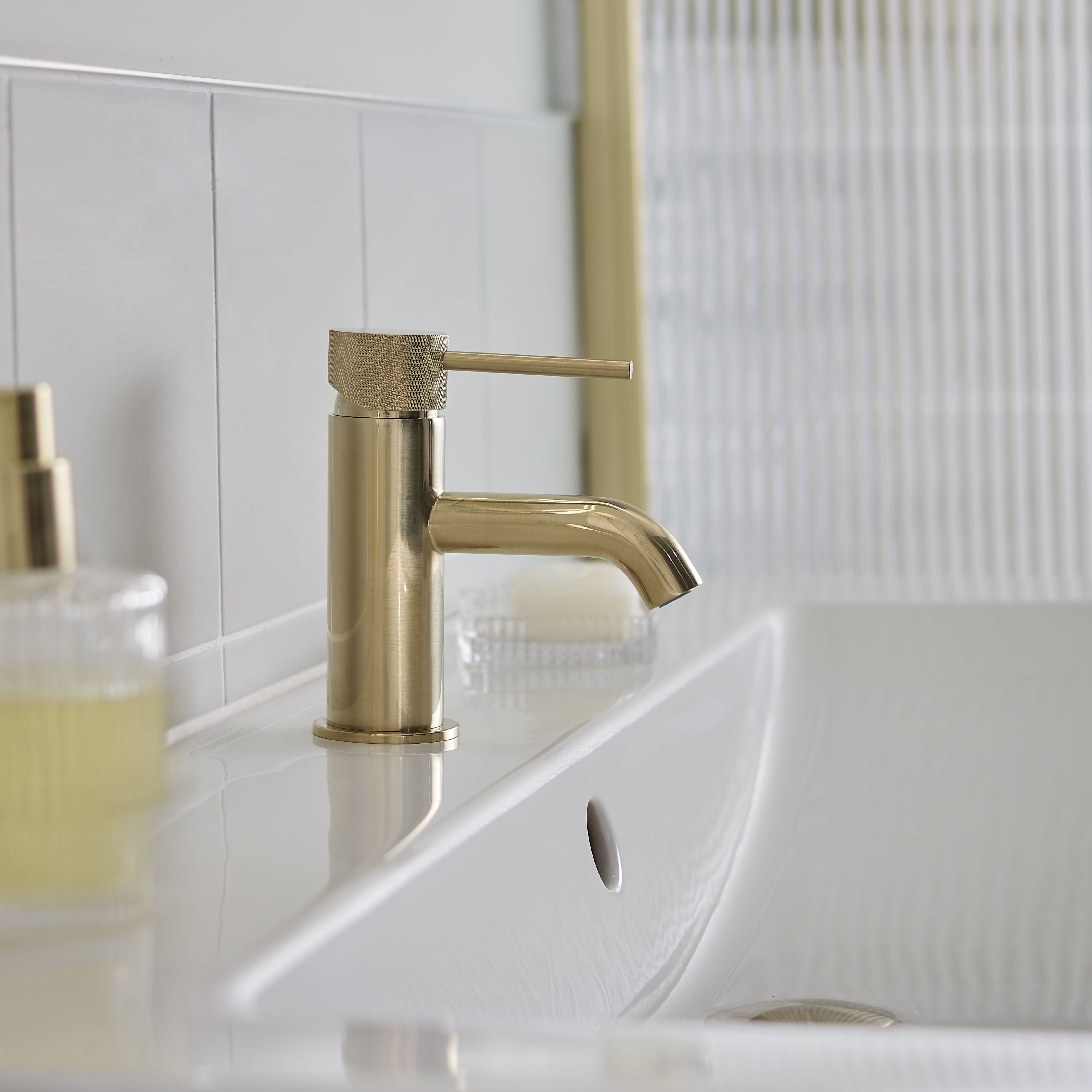Aquadry Oria Standard Bronze effect Round Sink Tap - 4
