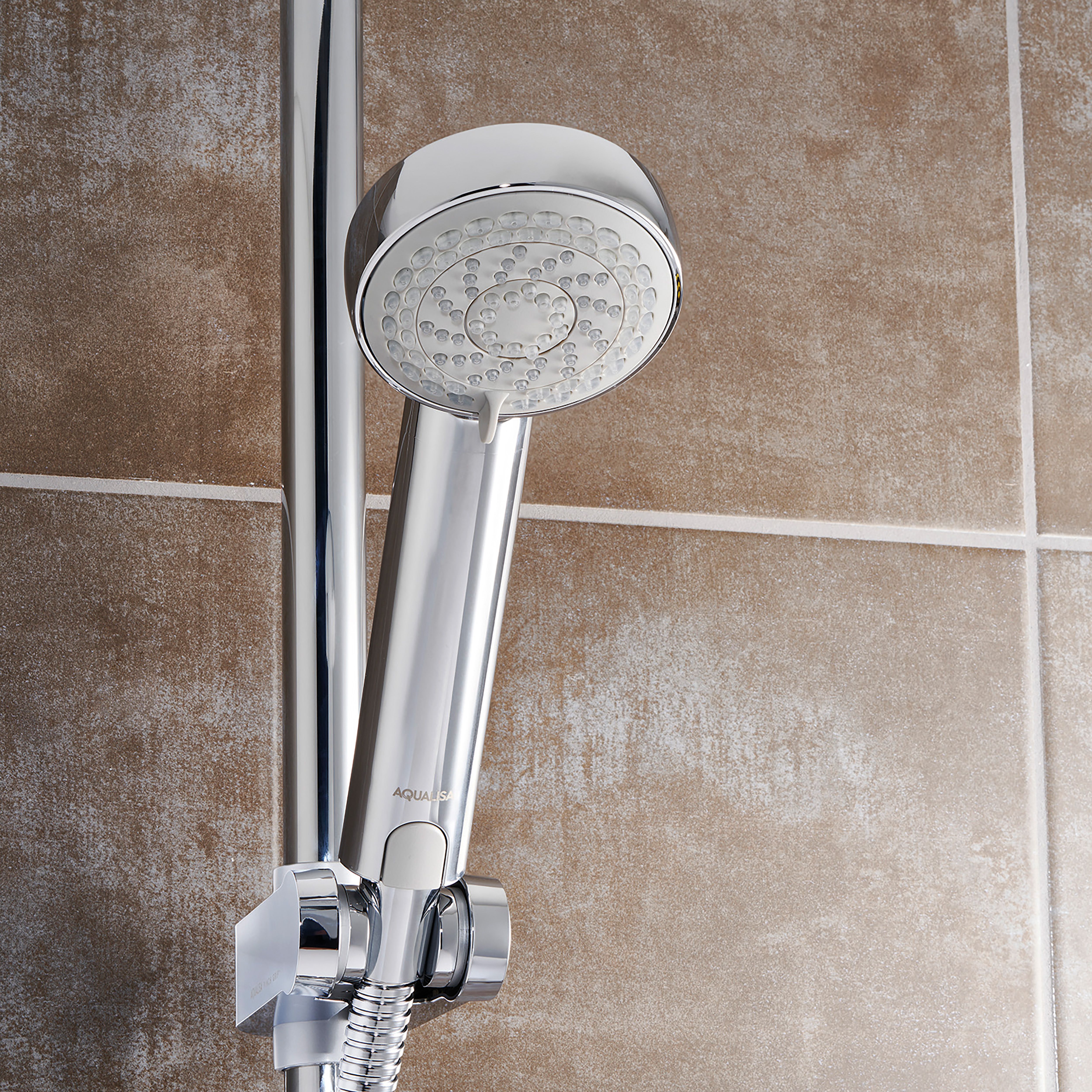 Aqualisa Smart Link Exposed valve Gravity-pumped Ceiling fed Fixed head Smart Digital 4-spray pattern Shower Adjustable & Fixed Shower head