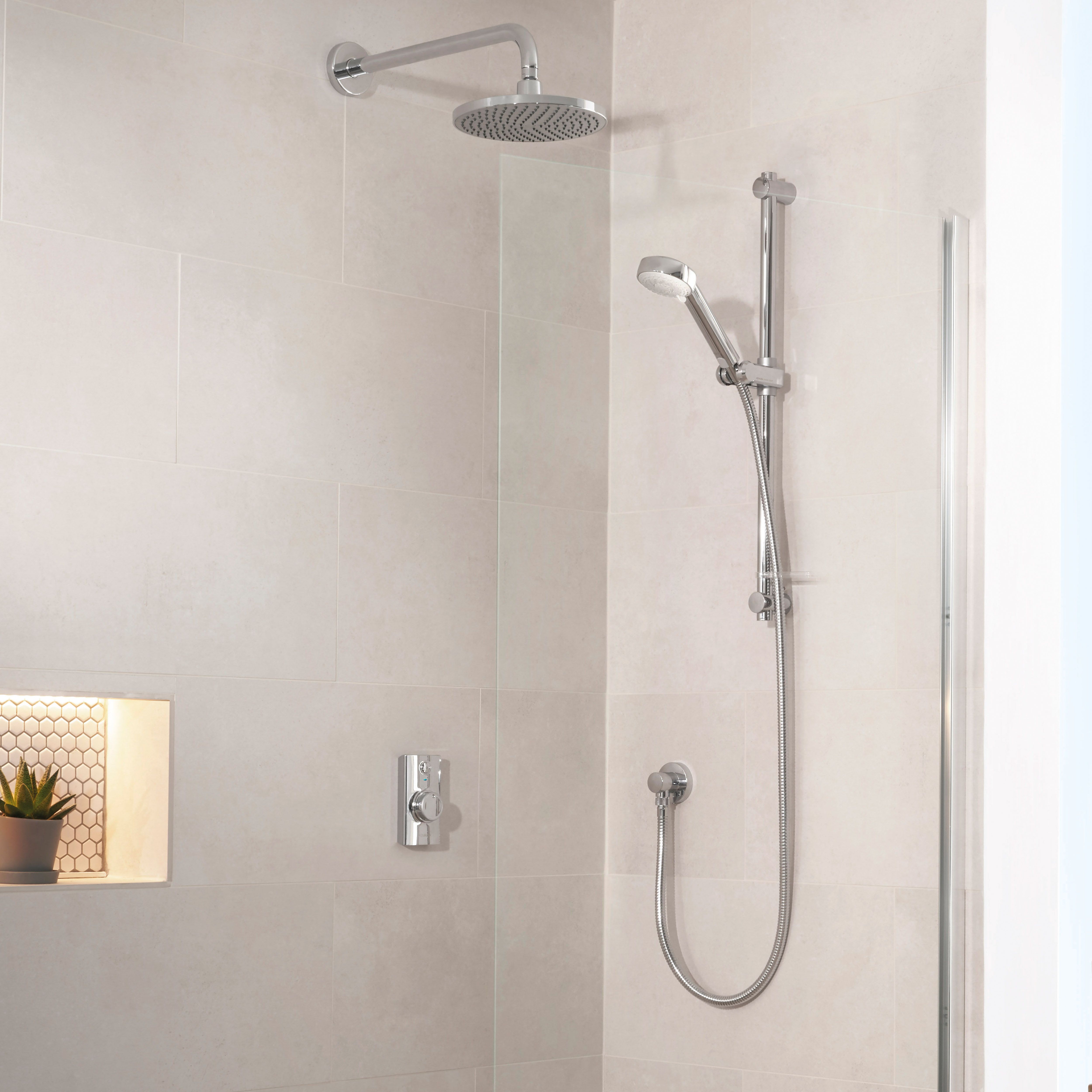 Aqualisa Visage Smart Concealed valve Gravity-pumped Wall fed Fixed head Smart Digital 4-spray pattern Shower Adjustable & Fixed Shower head