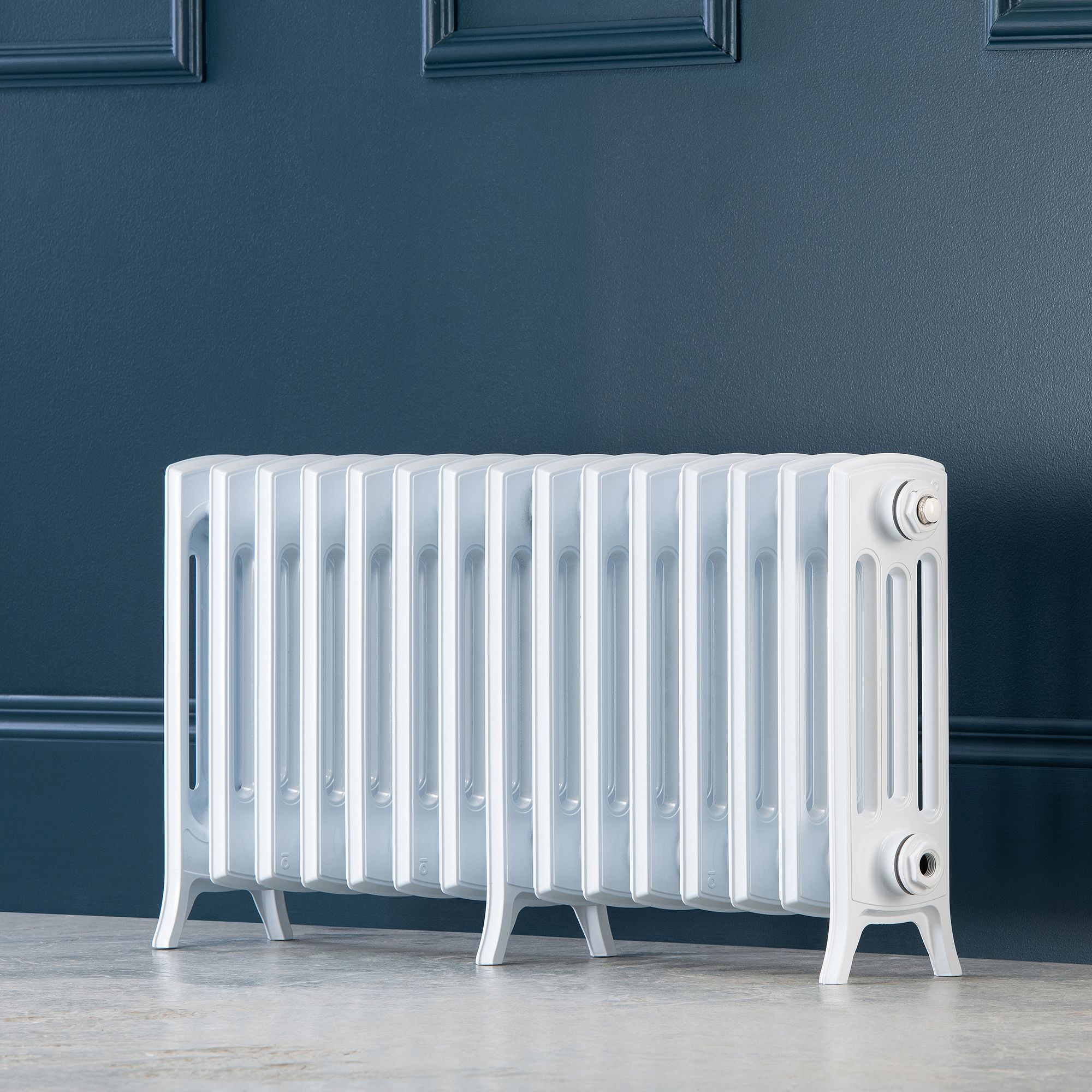Arroll Edwardian Cast aluminium White 15 Column Radiator, (W)906mm x (H ...