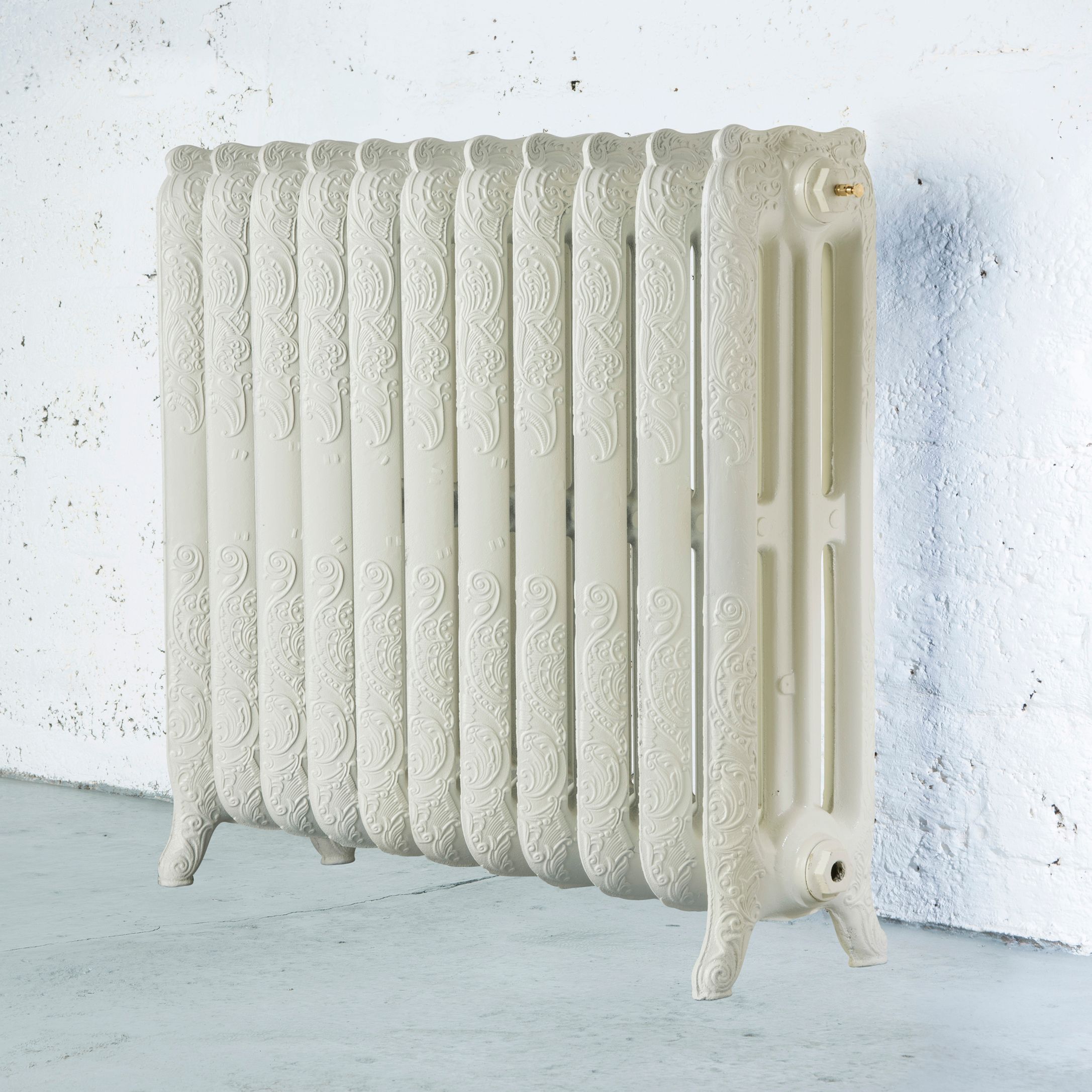 Arroll Montmartre Cream 3 Column Radiator, (W)914mm x (H)760mm