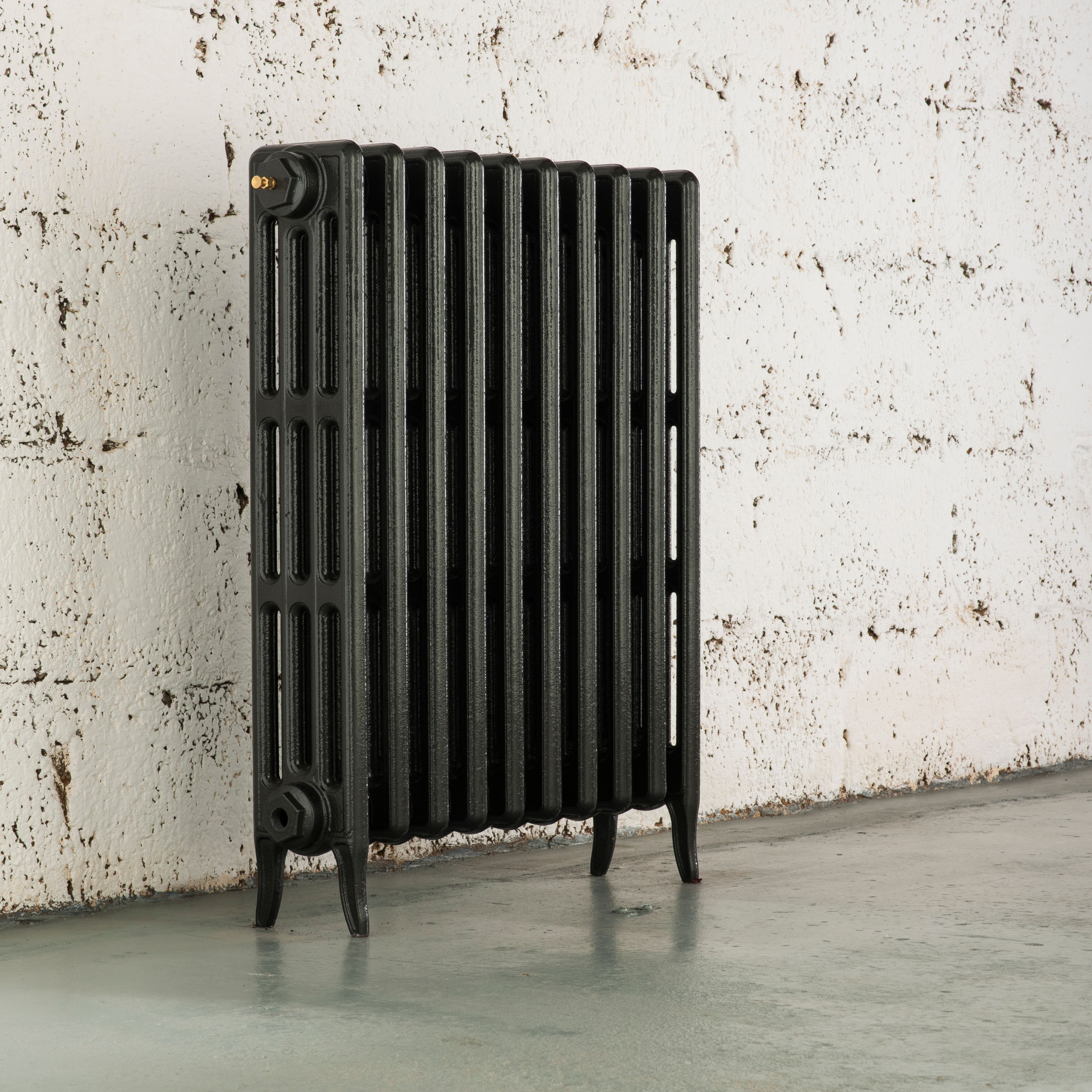 Arroll Neo-Classic Anthracite 4 Column Radiator, (W)754mm x (H)760mm