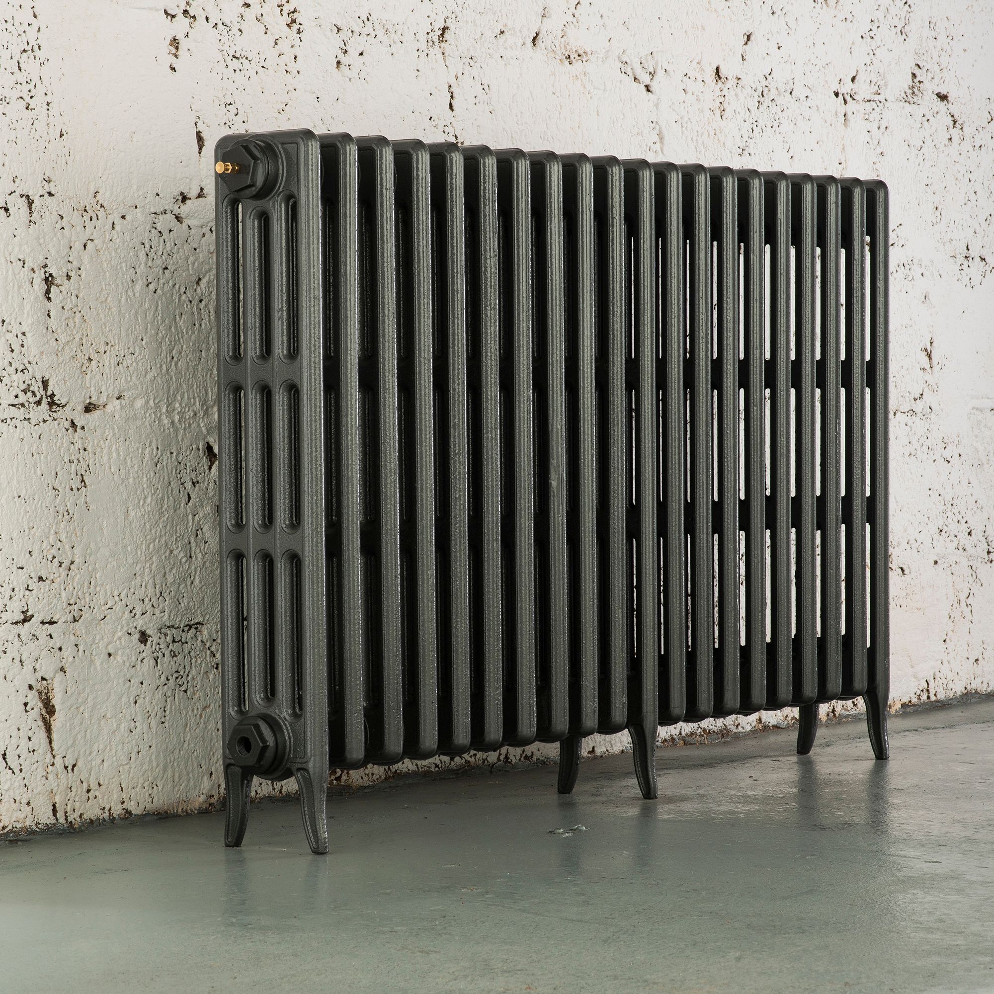 Arroll Neo-Classic Cast grey 4 Column Radiator, (W)1114mm x (H)760mm