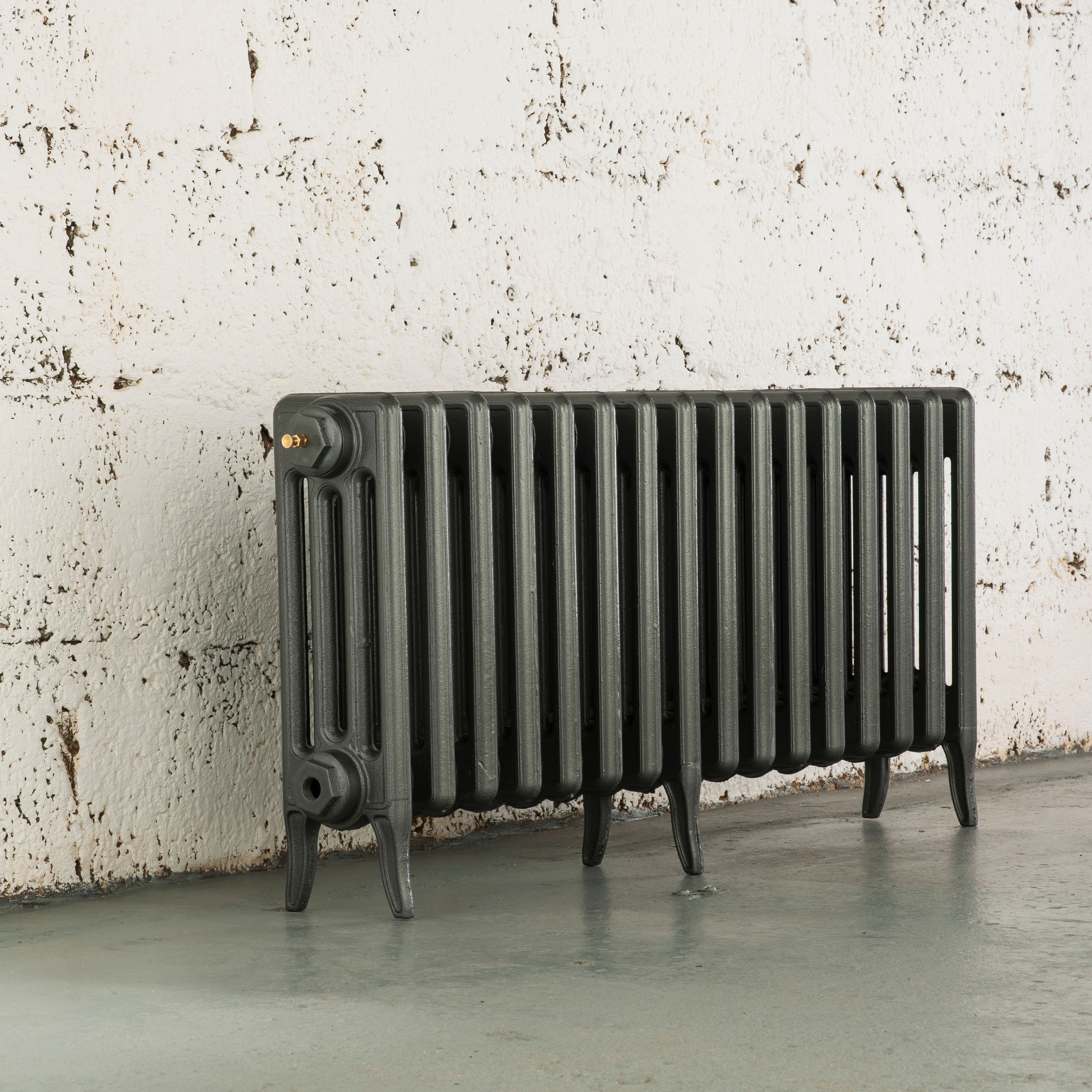 Arroll Neo-Classic Cast grey 4 Column Radiator, (W)874mm x (H)460mm