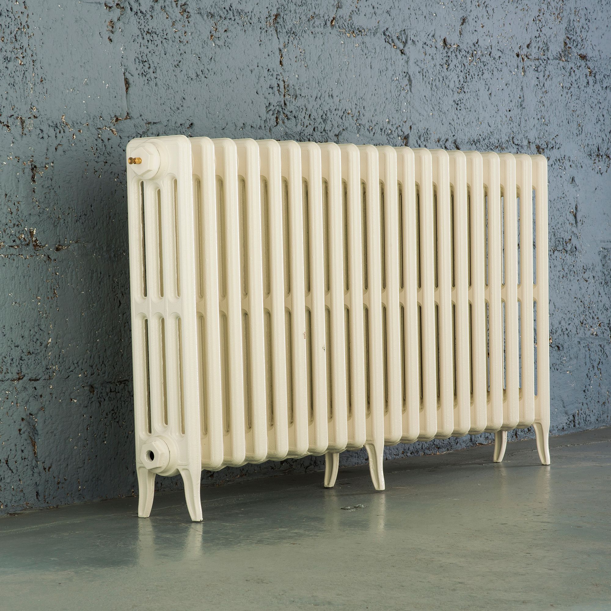 Arroll Neo-Classic Cream 4 Column Radiator, (W)1114mm x (H)660mm