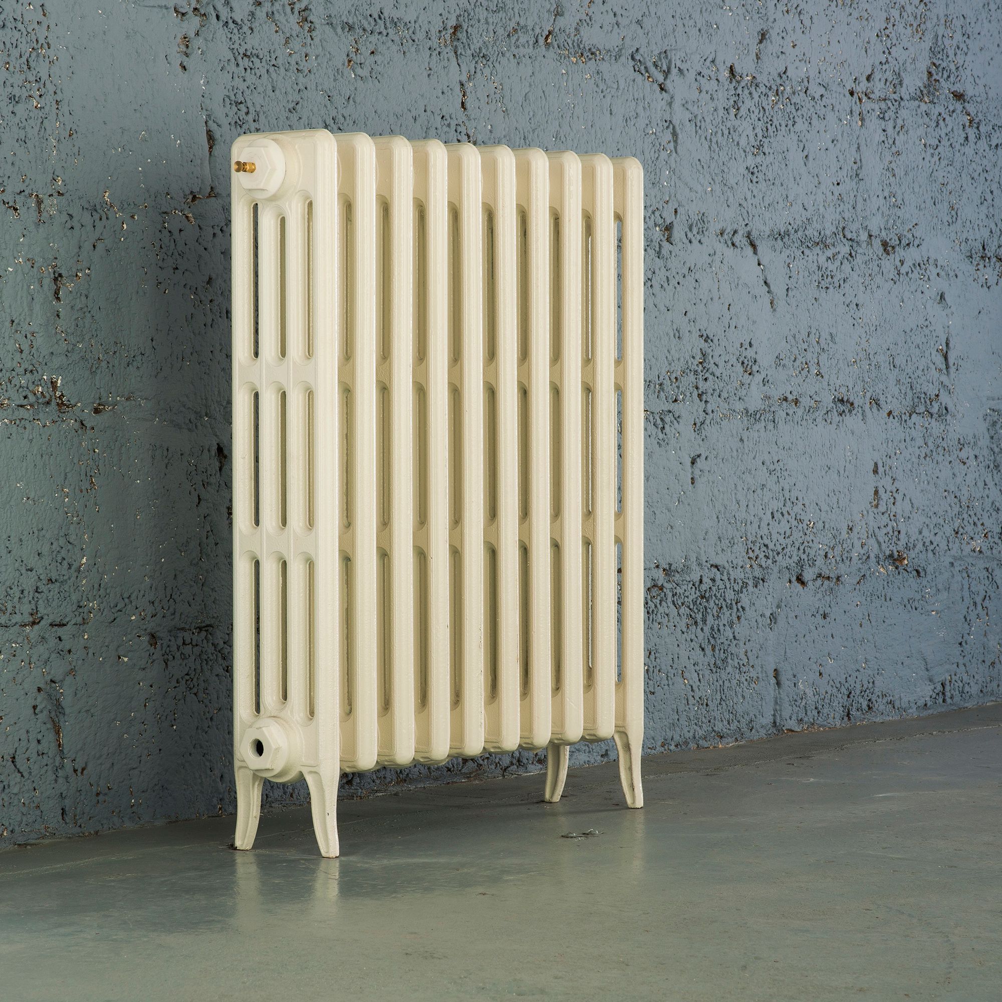 Arroll Neo-Classic Cream 4 Column Radiator, (W)754mm x (H)760mm