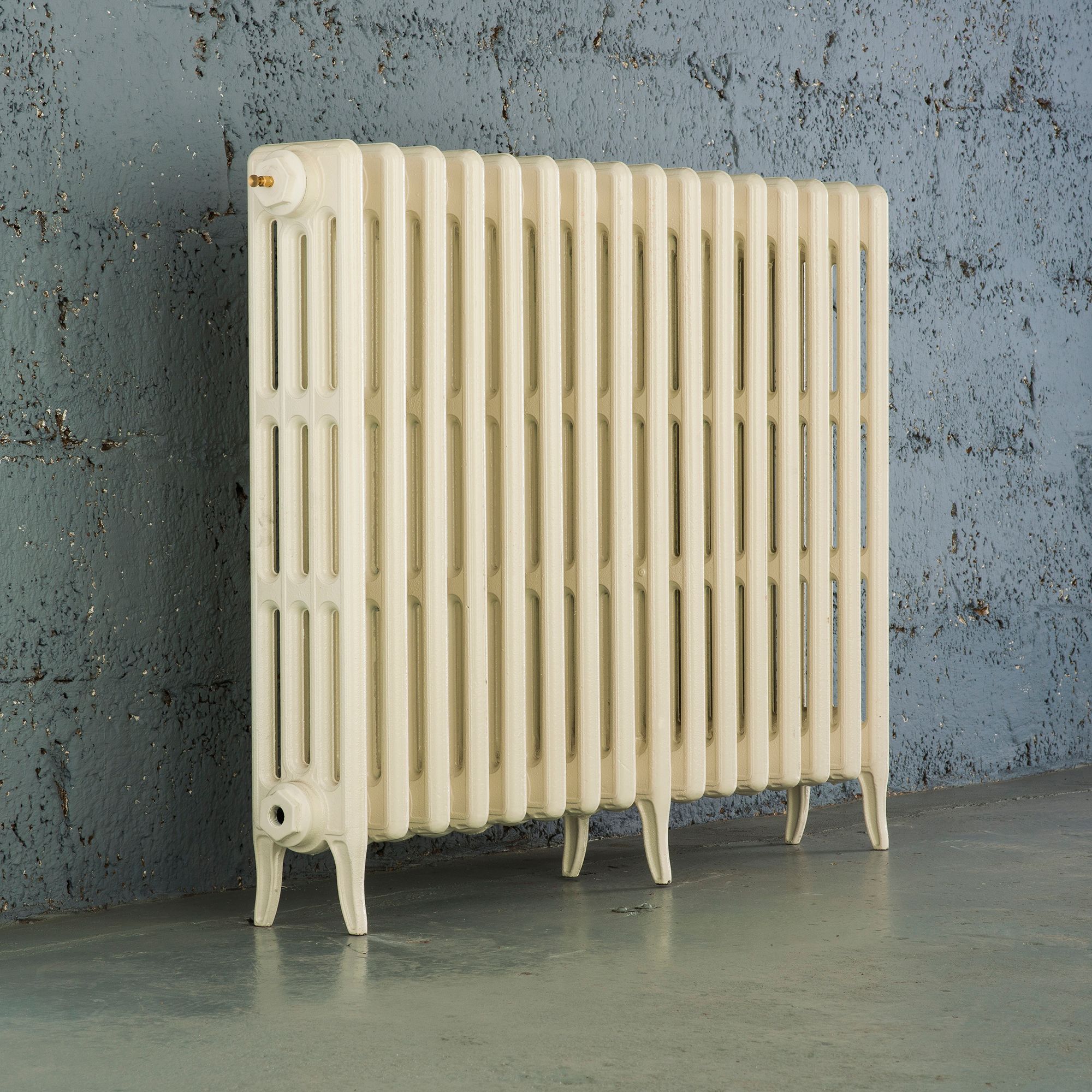 Arroll Neo-Classic Cream 4 Column Radiator, (W)994mm x (H)760mm
