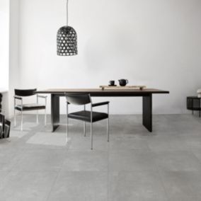 Arshi Grey Matt Concrete effect Porcelain Indoor Wall & floor Tile, Pack of 4, (L)600mm (W)600mm