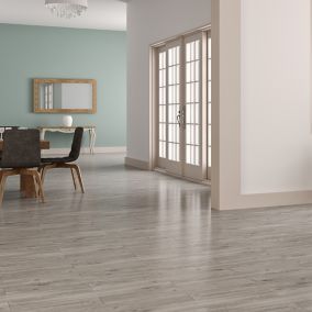 Ashdown Grey Matt Wood effect Porcelain Wall & floor Tile, Pack of 8, (L)900mm (W)150mm