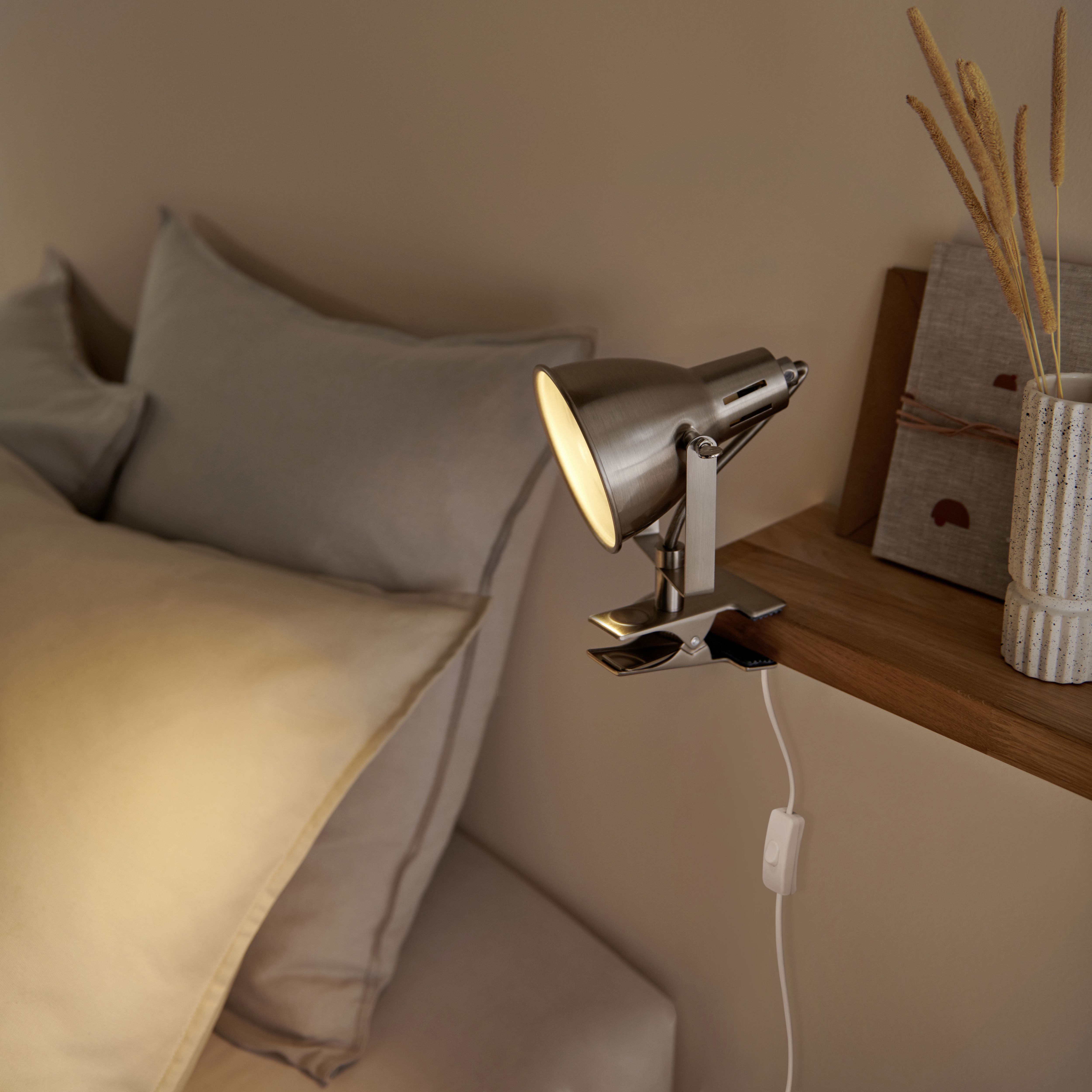 Asterion Silver effect Spotlight