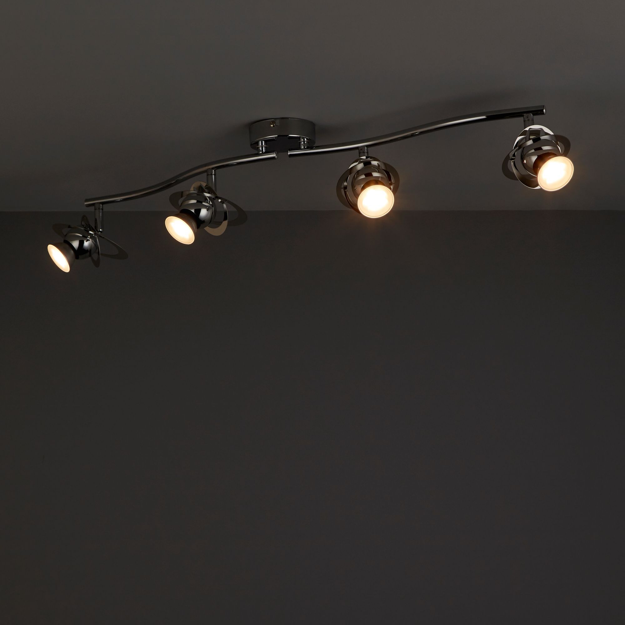 B&q track deals lighting