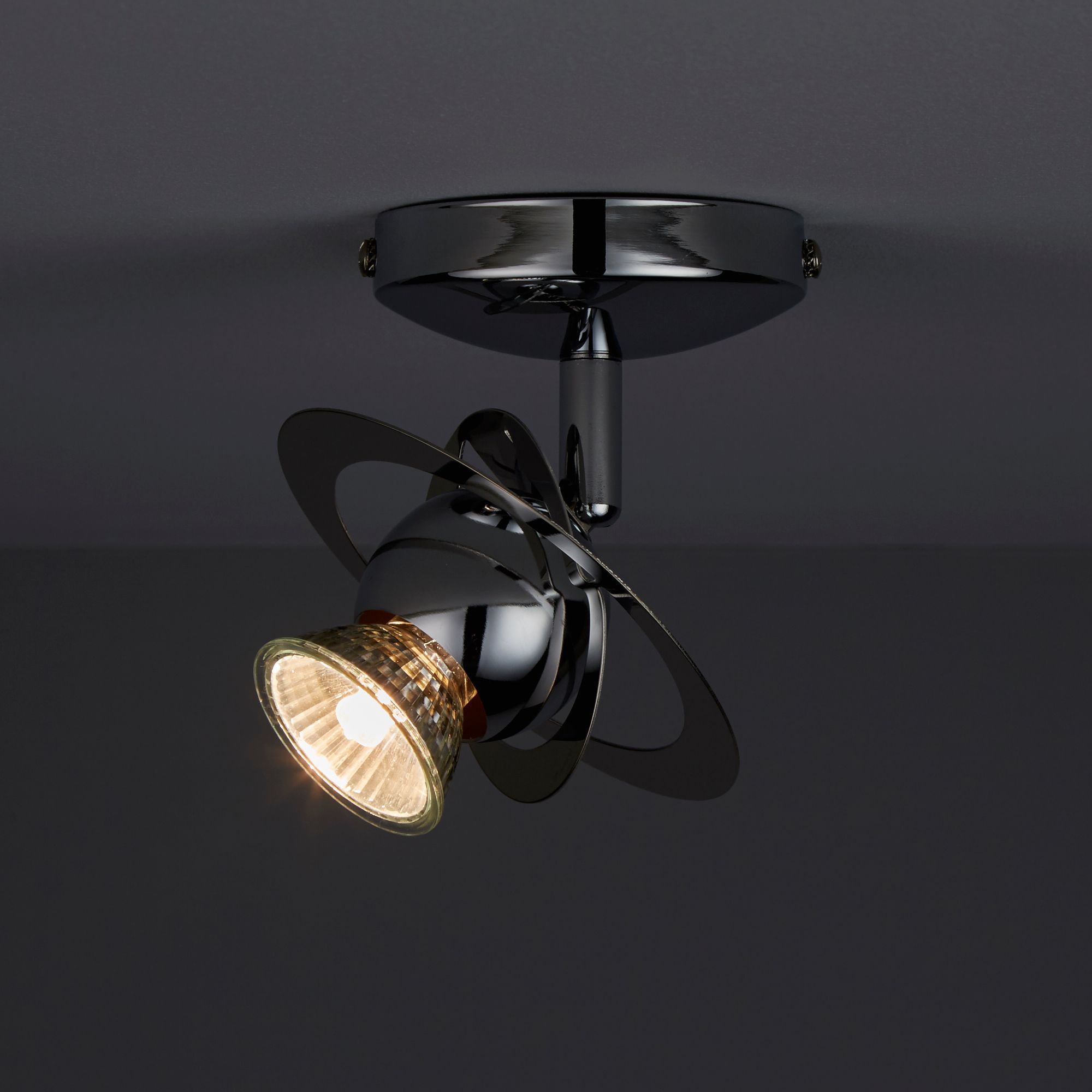 Astraea Chrome effect Spotlight