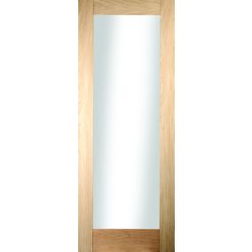 B&Q 1 panel Glazed Shaker Oak veneer Internal Door, (H)1981mm (W)762mm (T)35mm