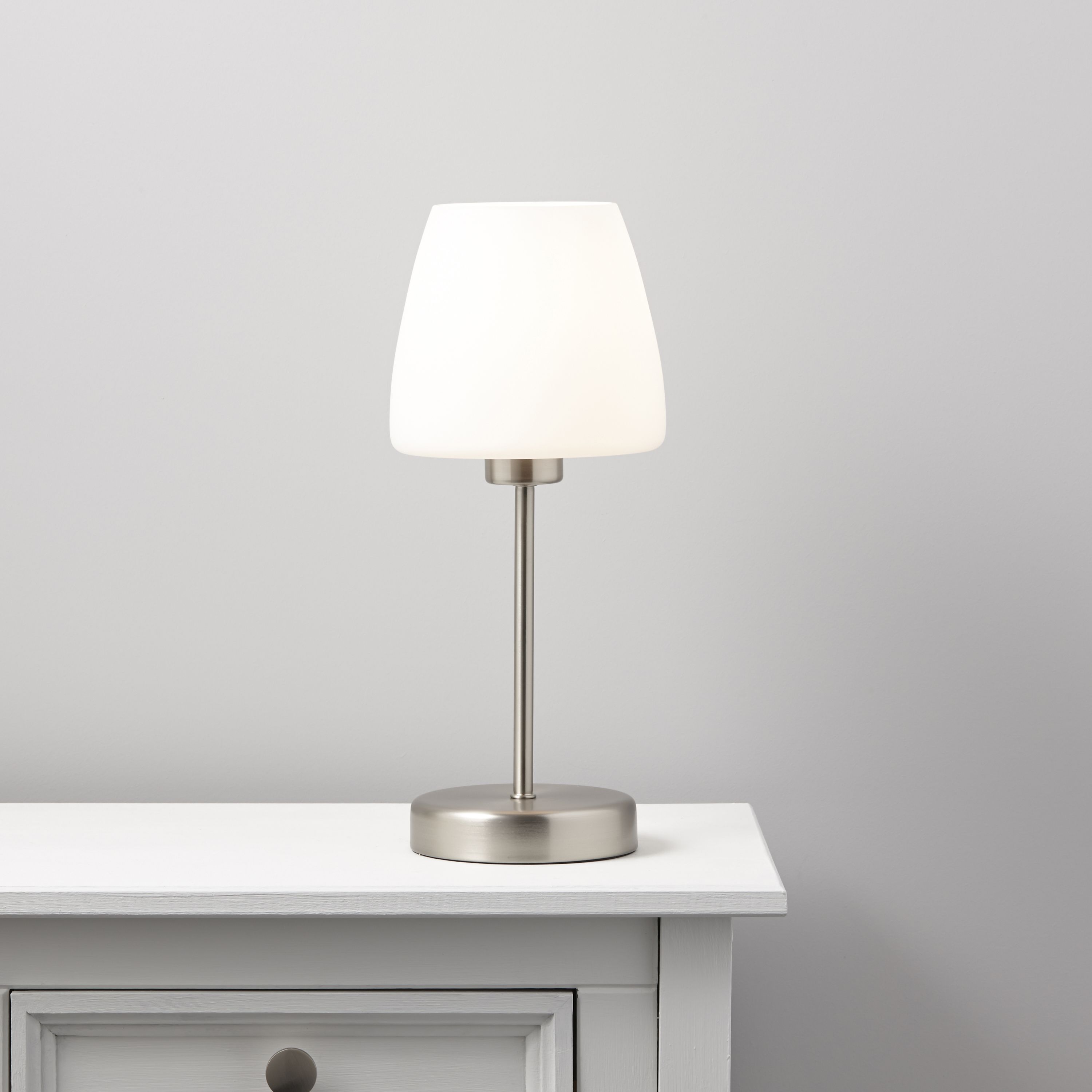 B&q bedside touch store lamps