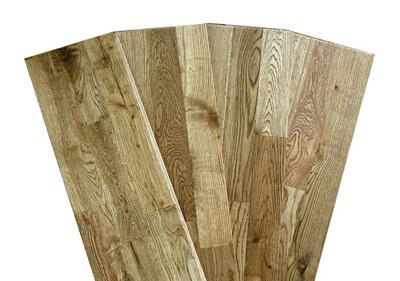 Barcarolle Natural Oak 3 strip solid wood flooring, 1.26m²