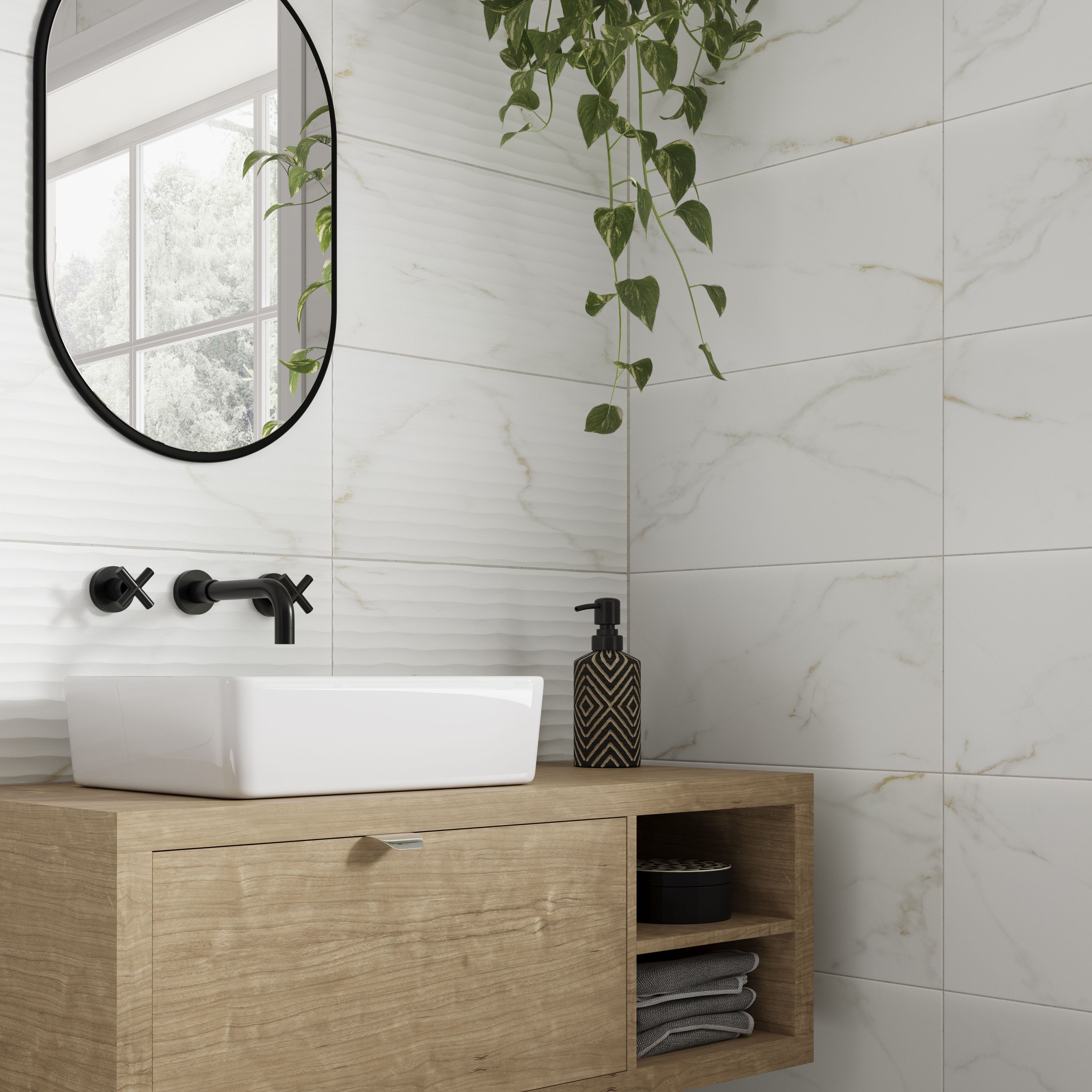 Beatrice White & gold Matt Marble effect Ceramic Indoor Wall tile, Pack of 8, (L)600mm (W)300mm