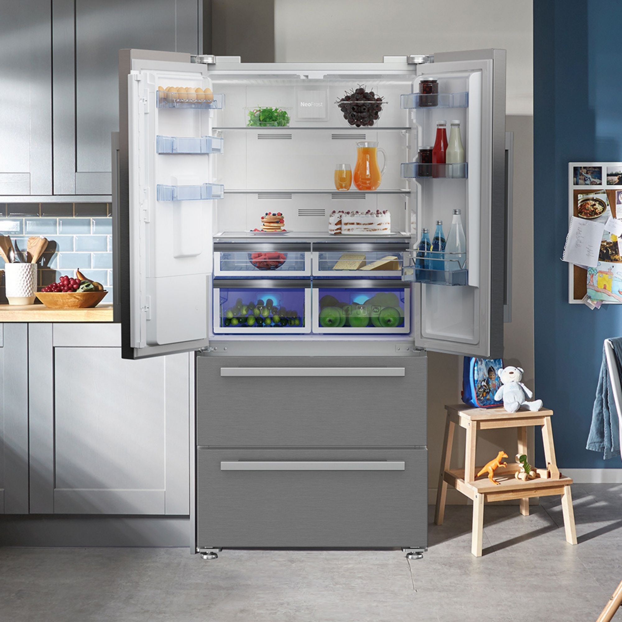 Beko GNE360520DX American style Freestanding Frost free Fridge freezer - Stainless steel effect