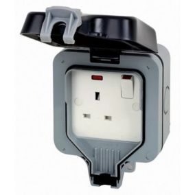 BG 13A Grey 1 gang Outdoor Weatherproof switched socket