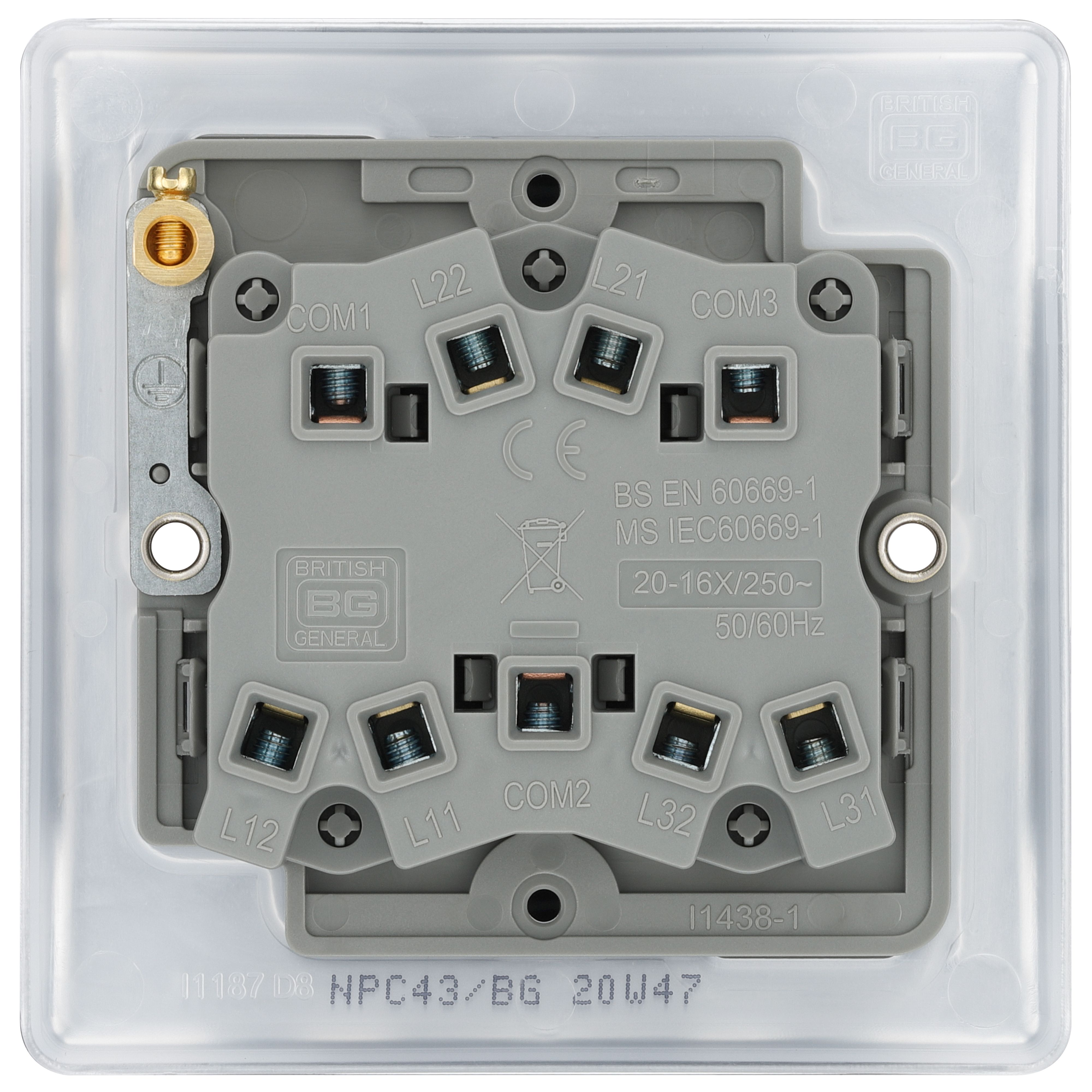 BG Screwless Flat Plate Polished Chrome Light Switch 3 Gang 2 Way 20A-16AX - 4