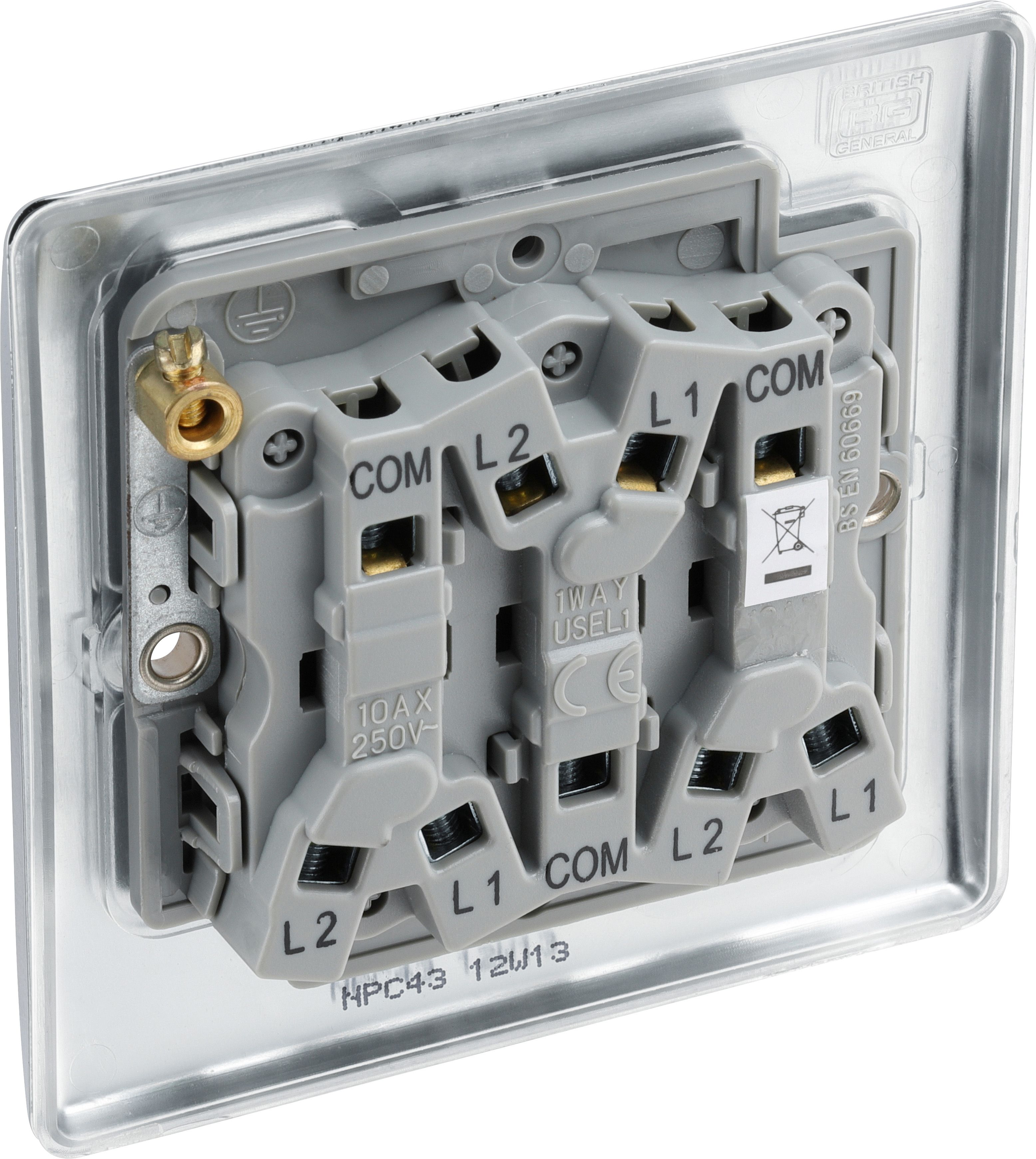 BG Screwless Flat Plate Polished Chrome Light Switch 3 Gang 2 Way 20A-16AX - 6