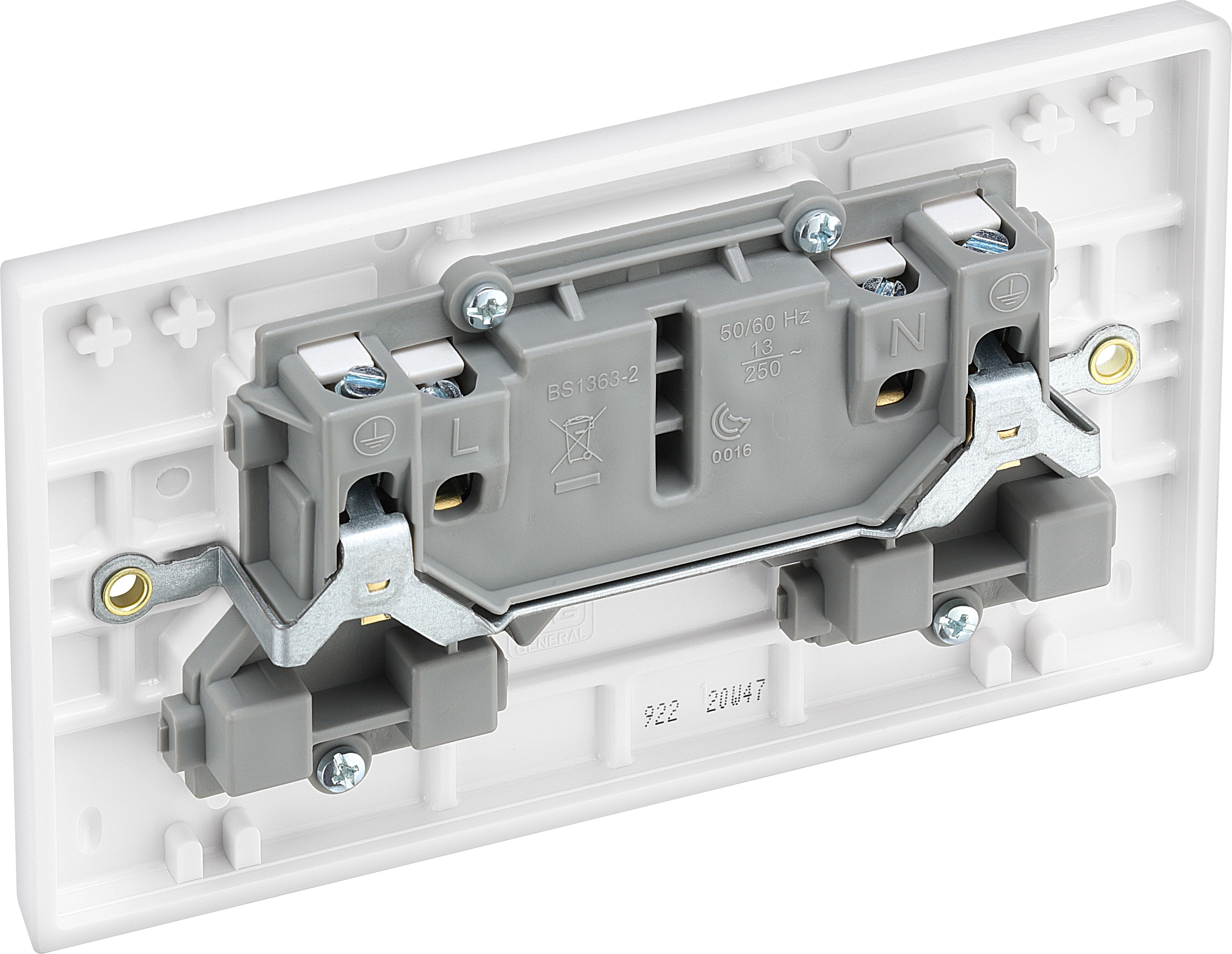BG Double 13A Gloss White Socket 1 pole - 1